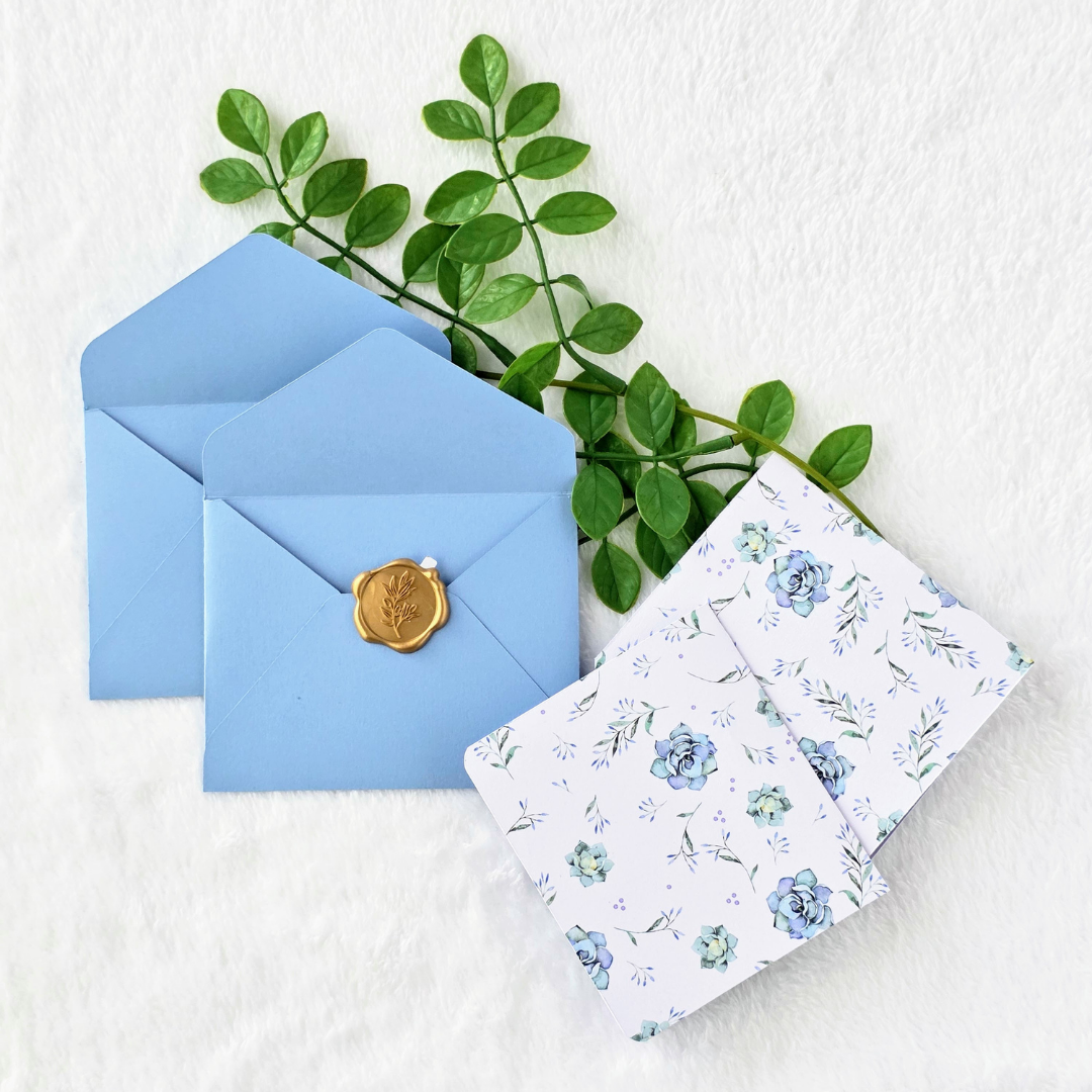 Blue Floral Petite Stationery Set - Hero.png