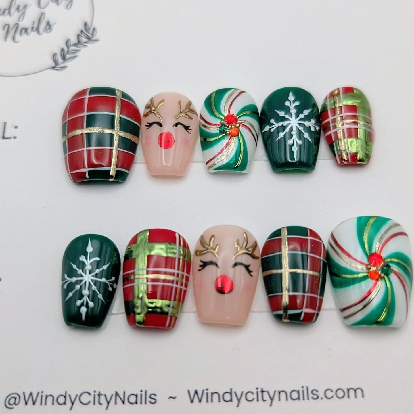 One more Christmas set to sneak in before Santa comes to town. The red chrome nose on the reindeer is adorable!  The green and red peppermint came out just how I'd pictured ❤️💚🤍🎅

More wintery designs coming for January soon!  Get your post holida