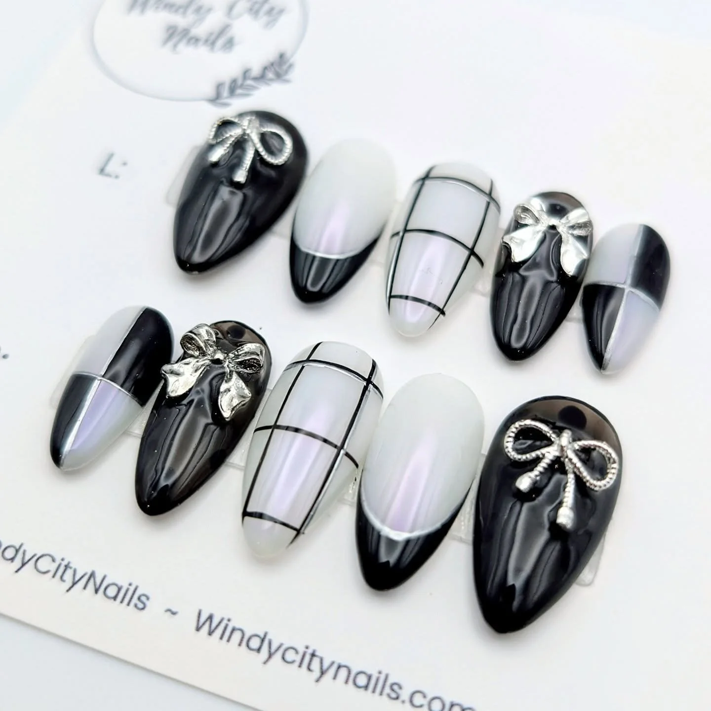 ✋THIS sign to upgrade your nails for 2026 🖤🤍✨

Custom, reusable, durable, and honestly way too good to skip. 

Every pre-designed and custom order comes with a FREE sizing kit, so your set fits like it was made for you&hellip; because it is, by ME!