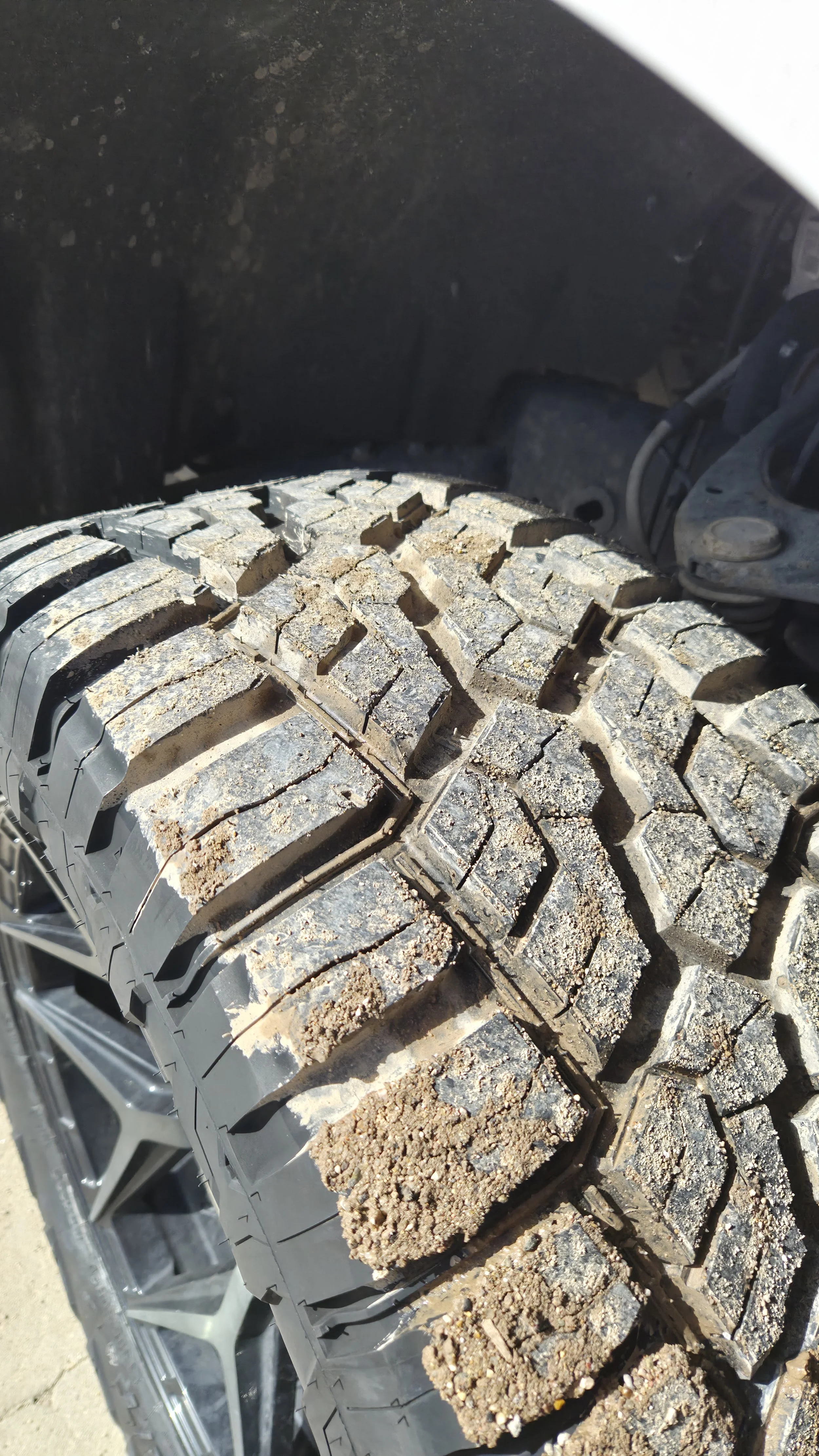 14-tread.jpg