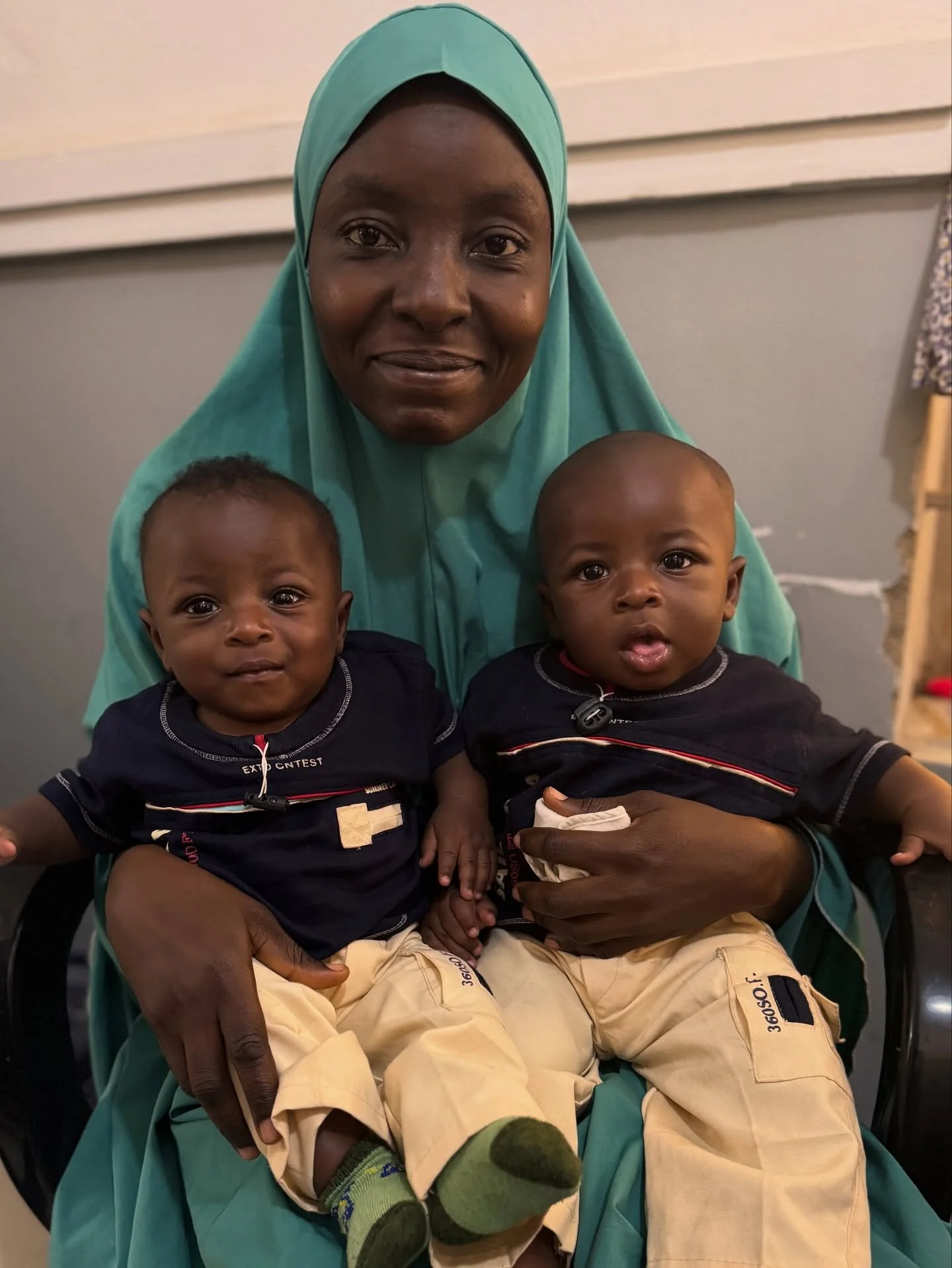 Today&rsquo;s handsome graduates 🎓 🎓 

These boys arrived to us in March at 10 days old just after the loss of their mama. They were 3.0lbs (1.3kg) and 5.2lbs (2.4kg). Their auntie had chosen to relactate to help save their lives and we came alongs