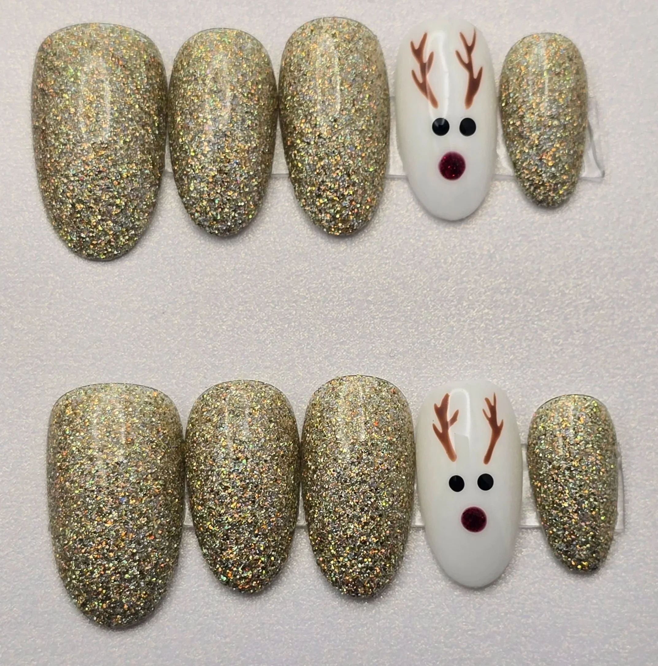 Holiday+Reindeer.jpg