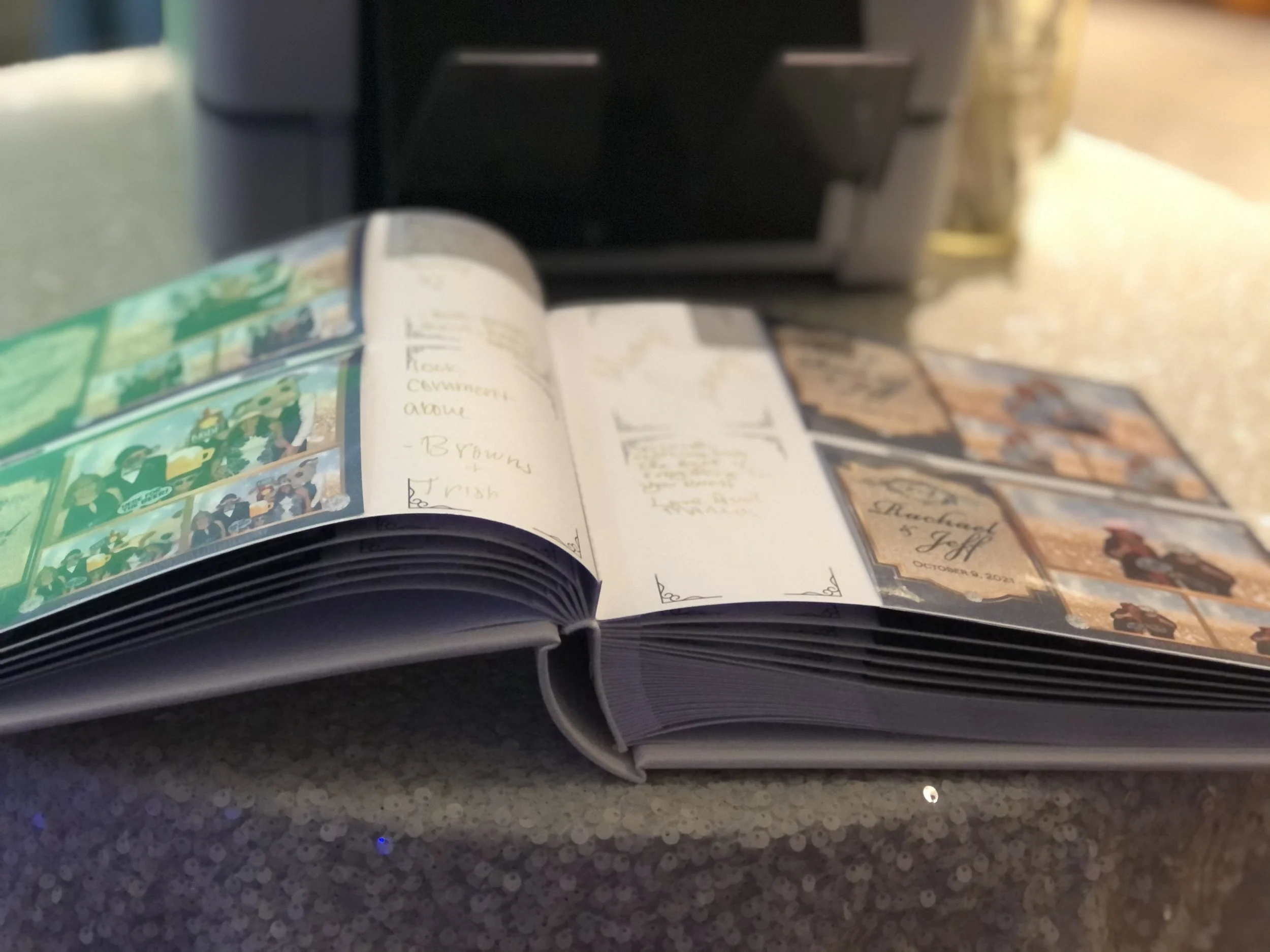 PHOTO BOOK / GUEST BOOK