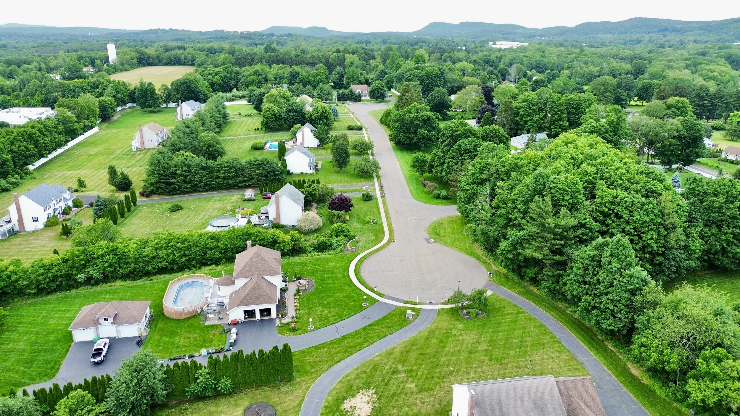 dji_fly_20250616_185852_19_1750114970523_photo_optimized.JPEG