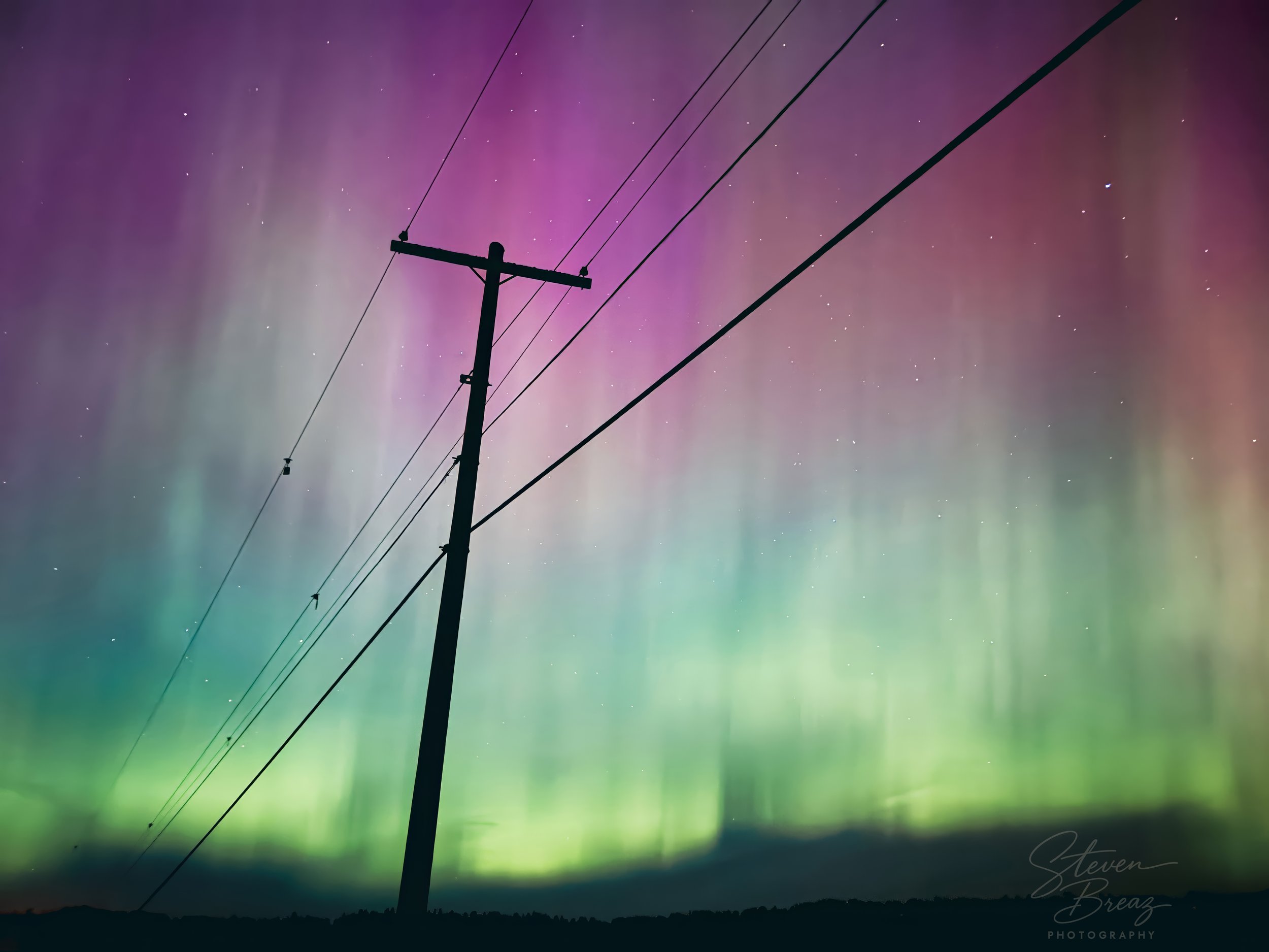 2024_Aurora_Electric Veil_IMG_2868-topaz-sharpen-denoise-upscale-2x copy.jpg