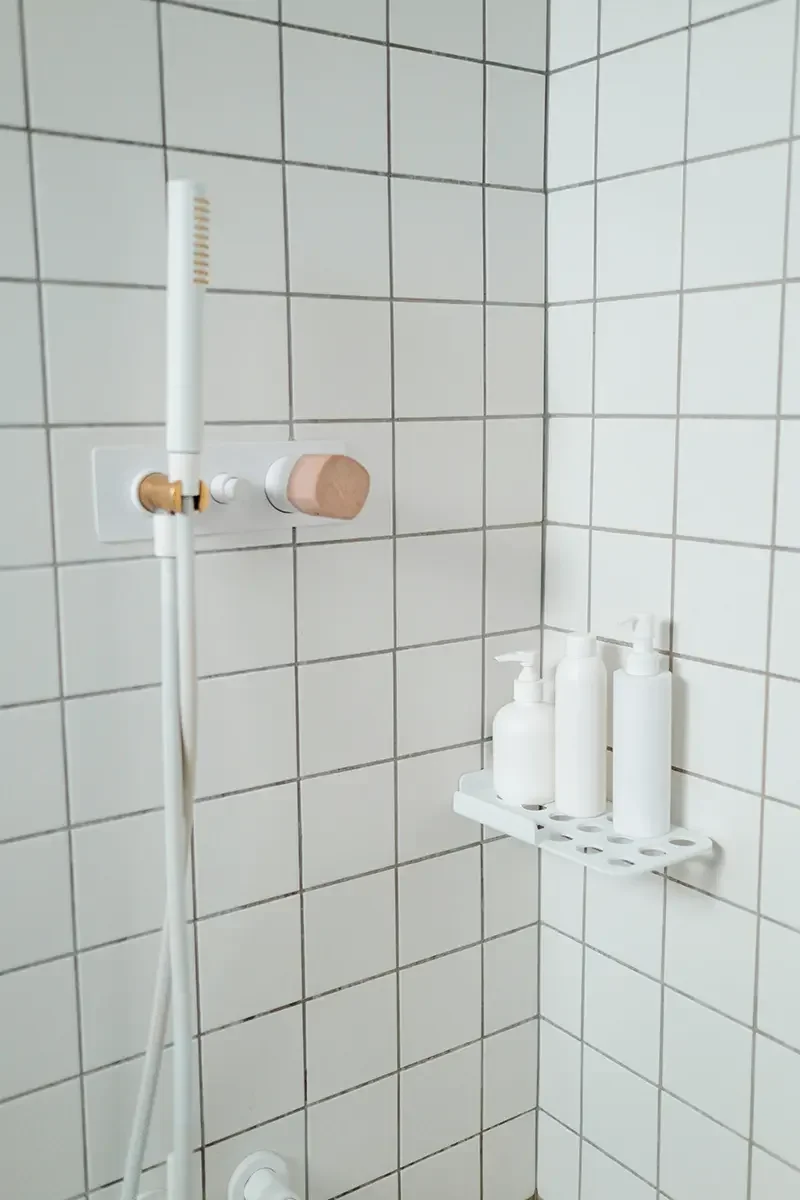 bathroom tile installers