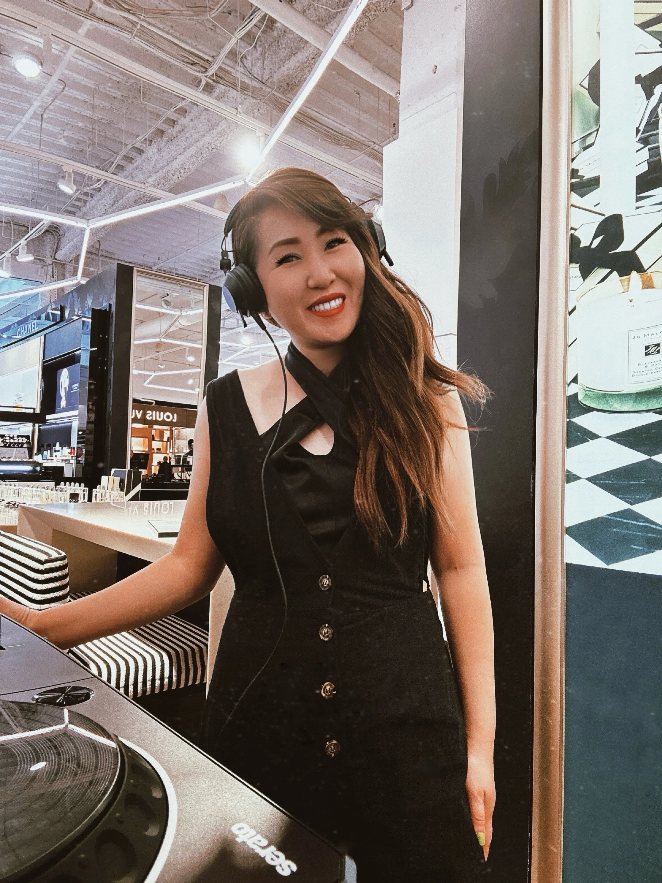 🎧 Meet Novasoul — Your Go-To DJ for Unforgettable Events