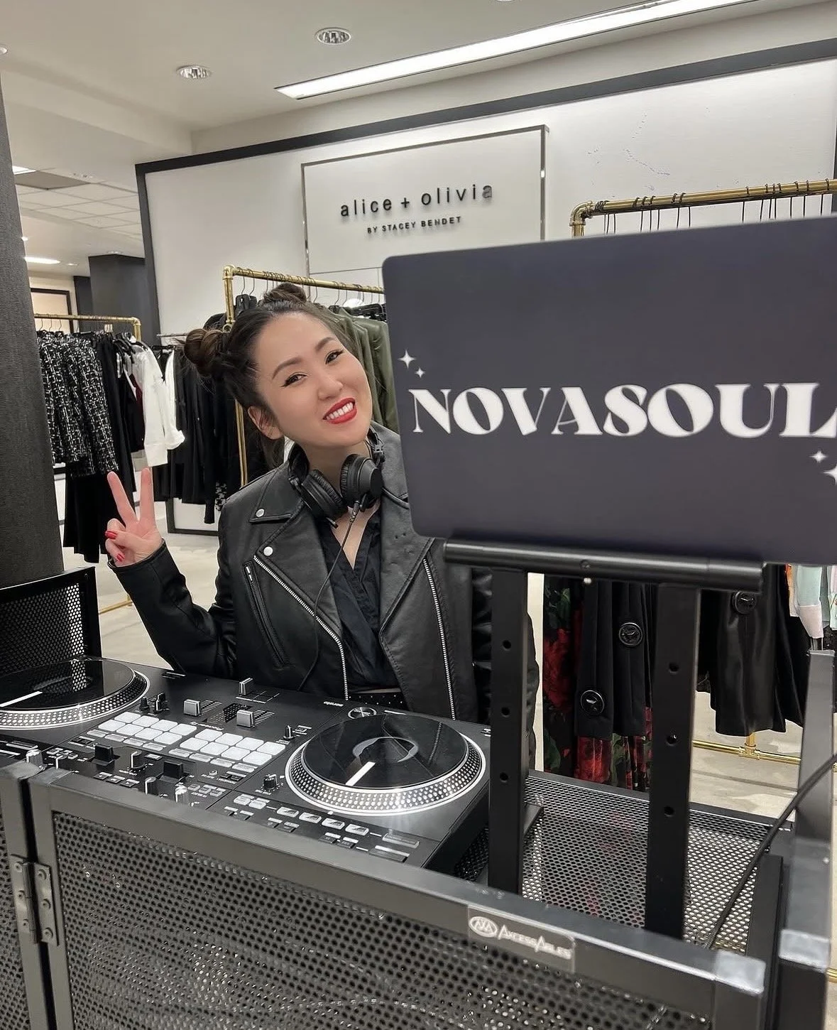 Alice & Olivia fashion event
