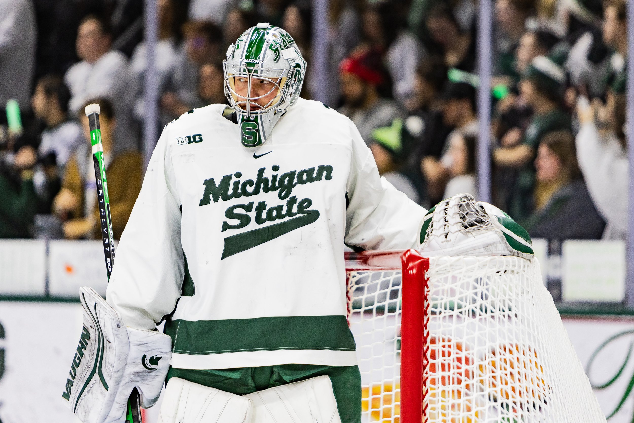 12:09:23_MHockeyvsNotreDame_kotel (9).jpg