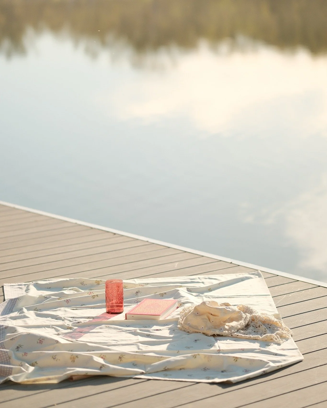 Christmas done. Plates cleared. Now this 🌞

The in-between days were made for lake picnics, slow summer afternoons, and nowhere else to be. It's low effort, high reward. 😌

📍 Lake Talbot, Narrandera NSW

Save this for your ✨doing nothing✨ era.

&b