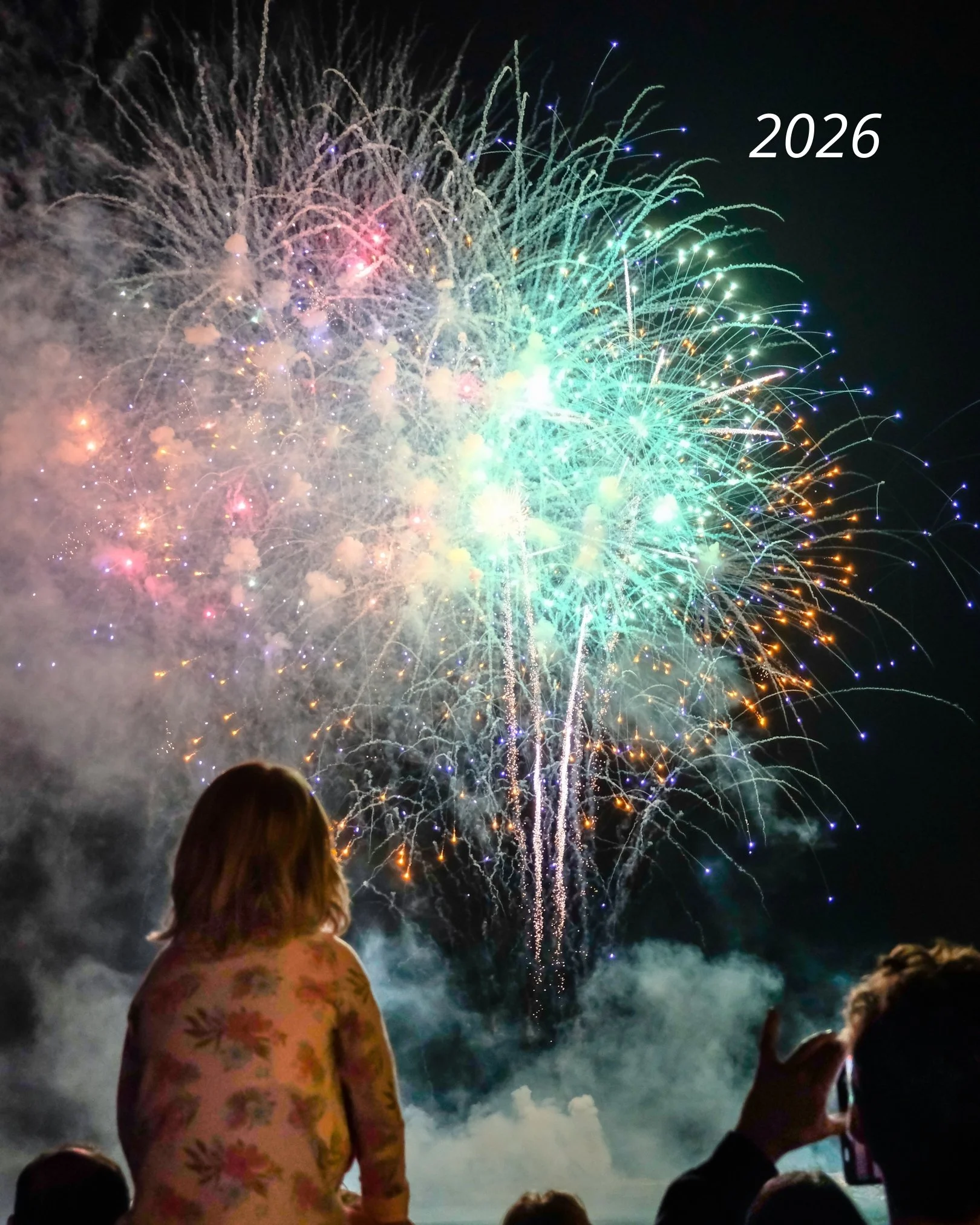 Tonight&rsquo;s the night, Narrandera! ✨

Retro Rewind: Countdown to 2026!
⏰ Gates open at 6pm 
🎆 Fireworks at 10pm 
🌟 Countdown at Midnight

Get your dancing shoes, jump on the courtesy bus and let&rsquo;s party our way into the new year 🥳🎡🎉

&