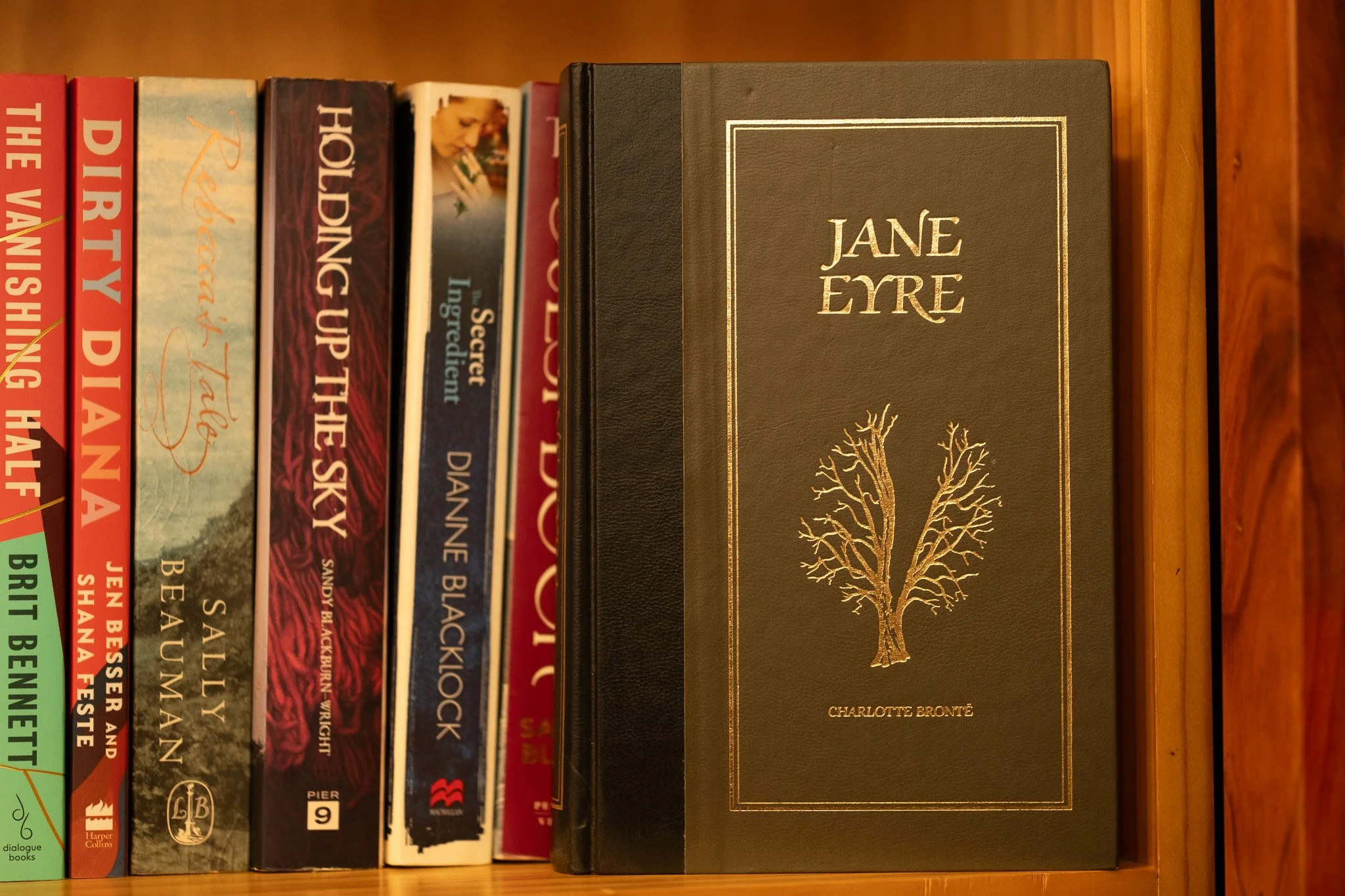 2025-03-30 Books On East - Meg Hollins (23).jpg