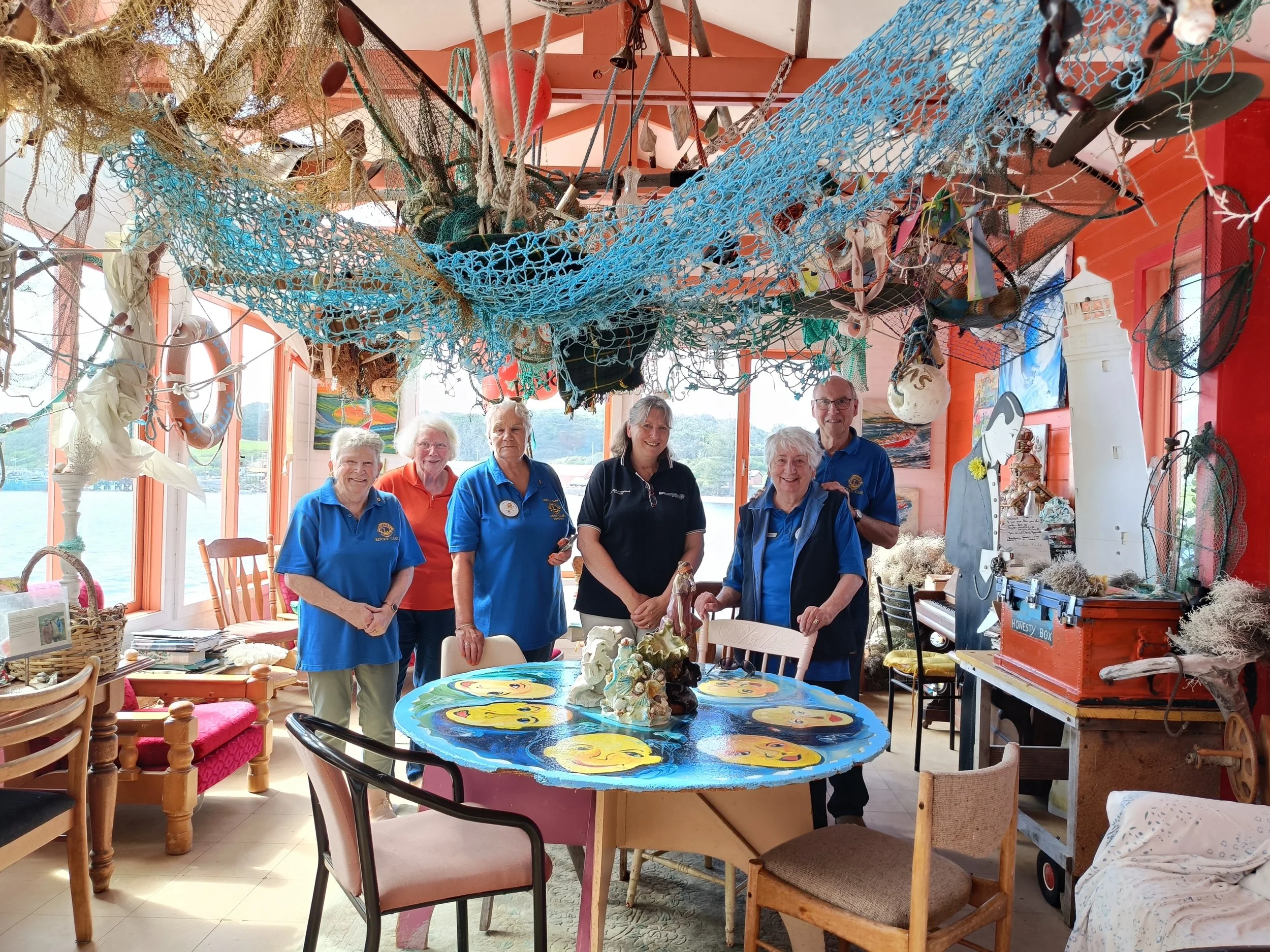 inside the restaurant with no food.jpg