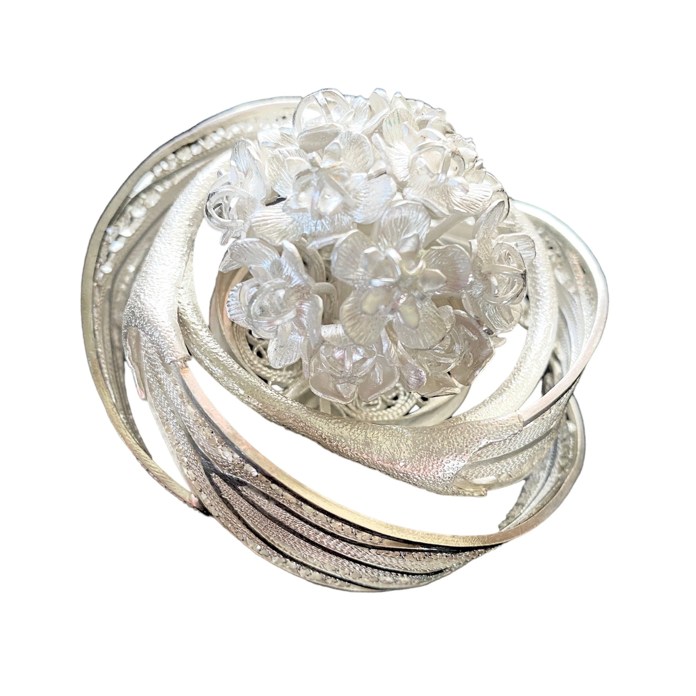 Filigree Flow Pendant/Holder for Hoya Flower Bomb Brooch