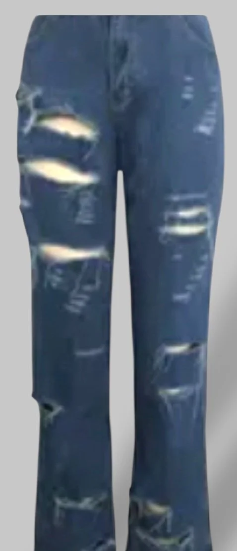 Distressed Straight-Leg Jeans – High-Waisted Boutique Denim for Women