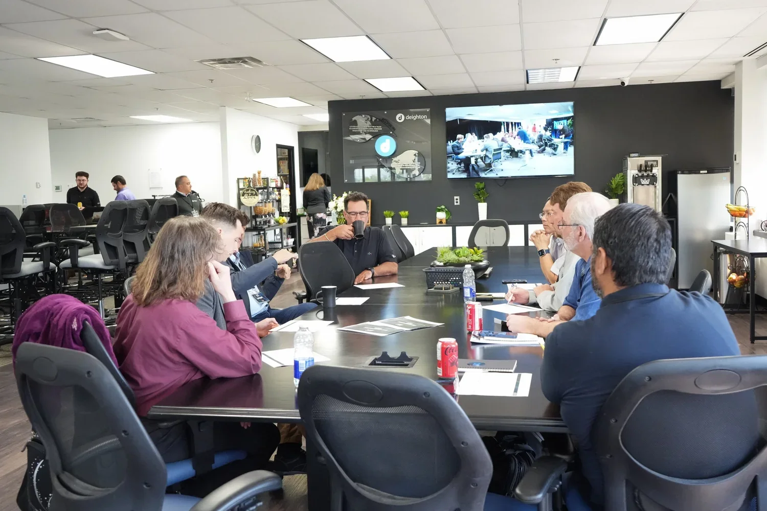 Attendees participating in the DUC Challenge