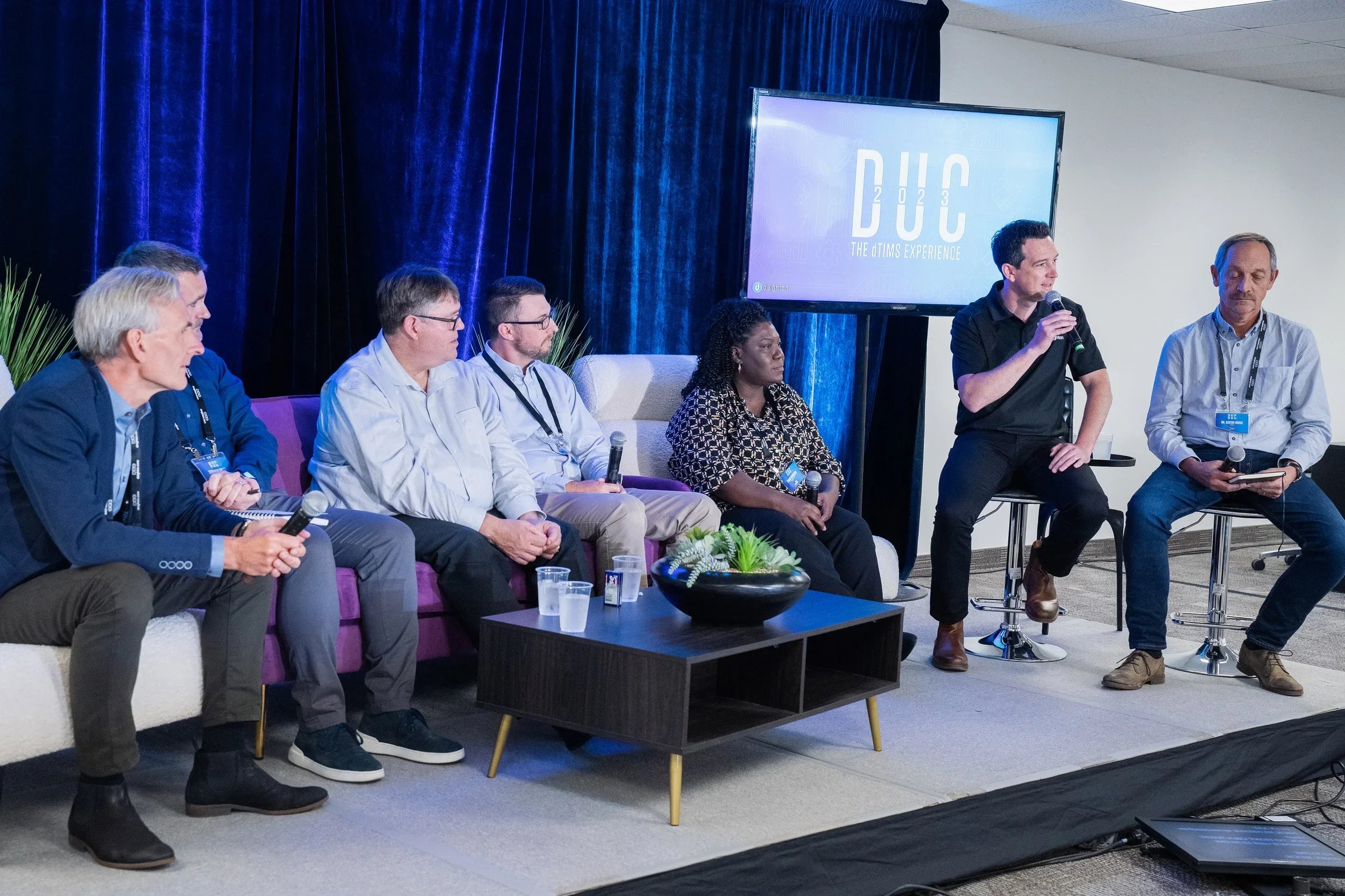 Our panel of experts from left to right: Michael Ebbesen, Stephen Smyth, Dr. Theuns Henning, Jake Bumgarner, Erany Robinson, Nick Rushall, and Dr. Gustav Rohde.