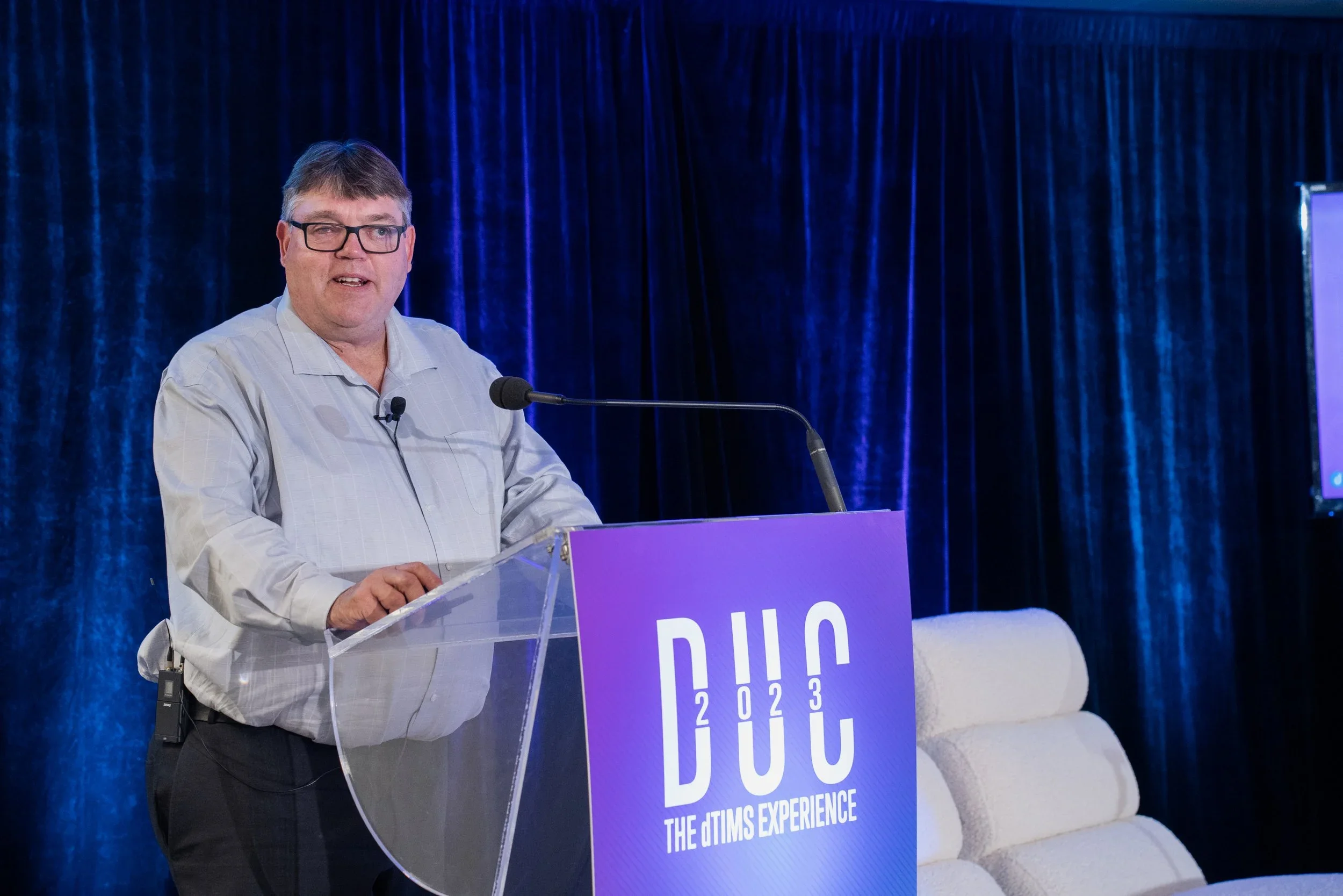 Dr. Theuns Henning, IDS NZ, presenting at Day 2 of DUC2023.