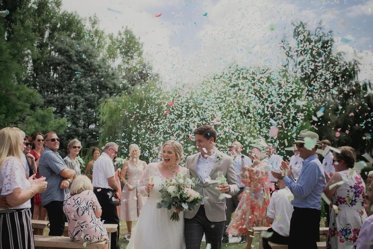 wedding_confetti.jpg