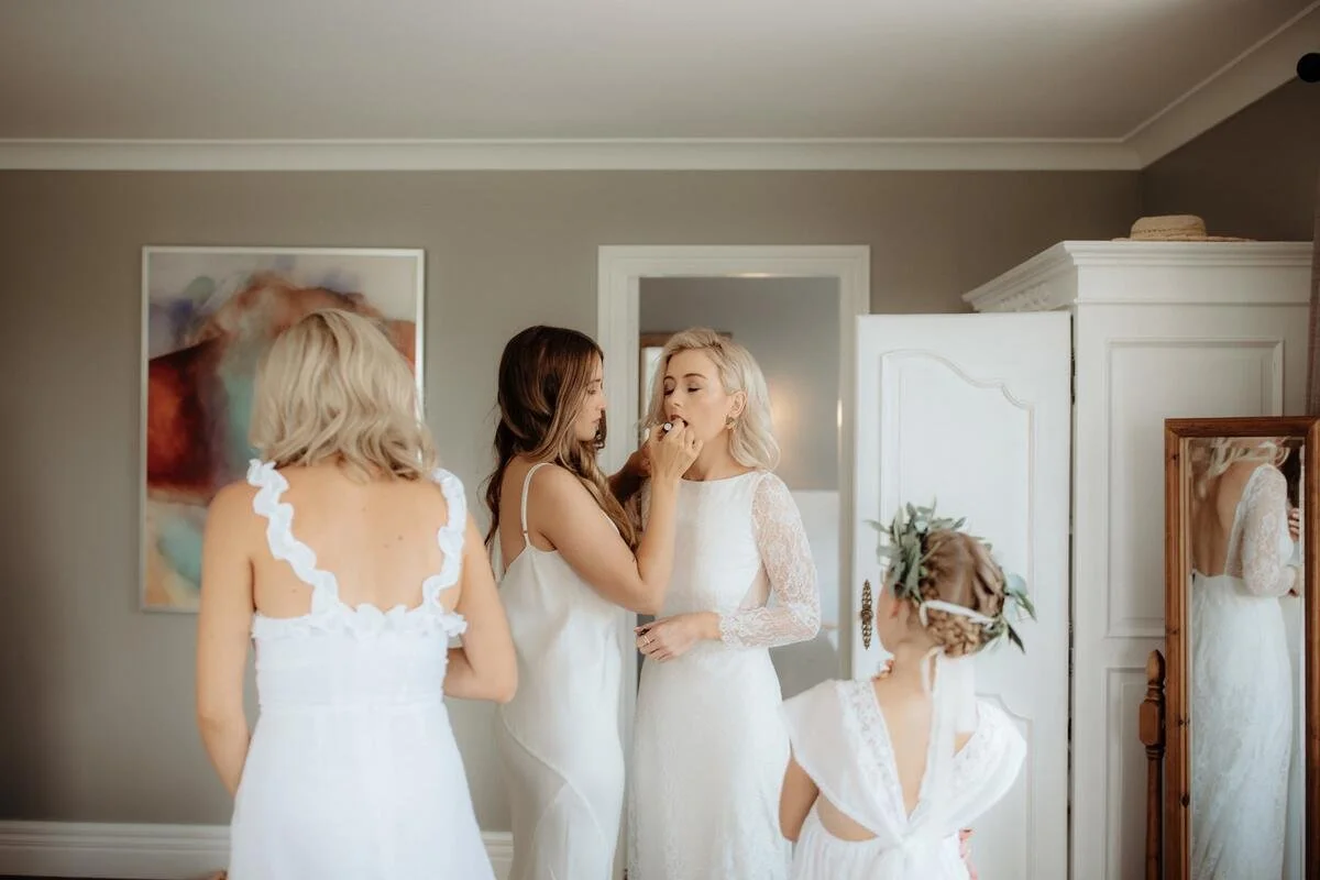 bridal_base.jpg