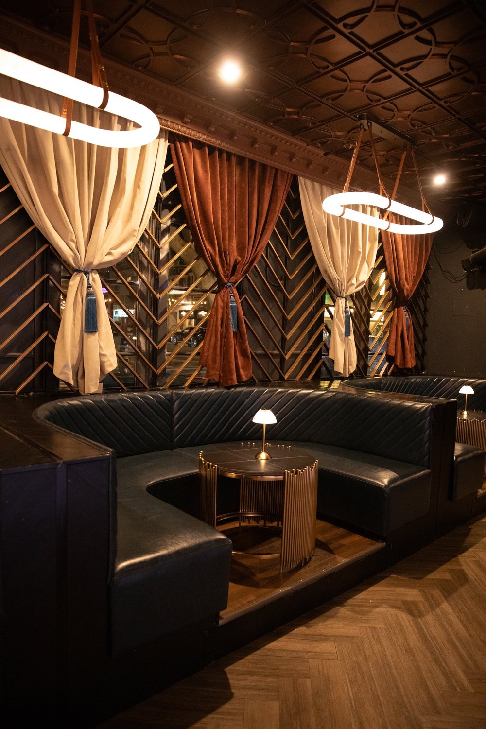 Bar photo 2