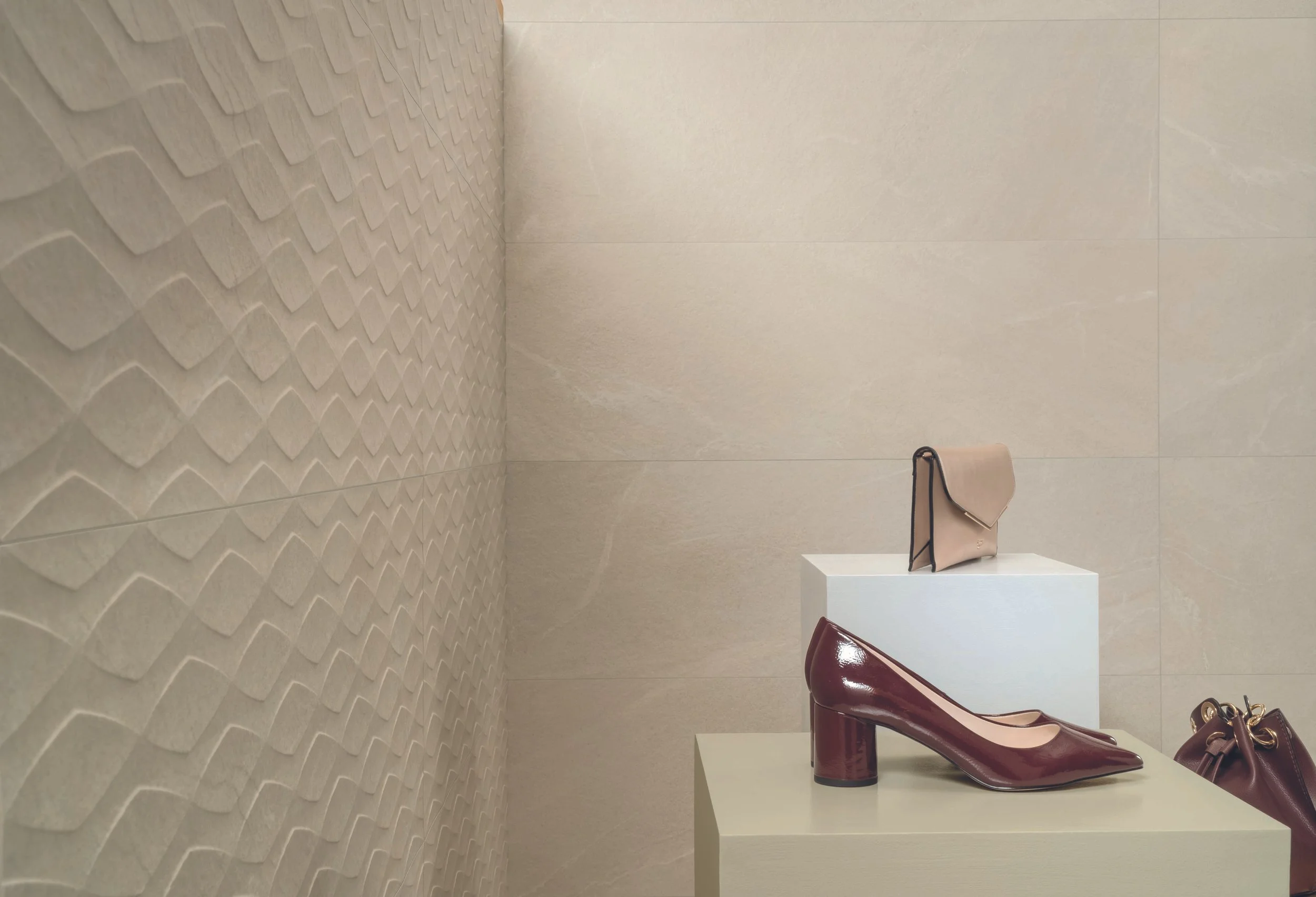 Polis_Volcano_Fossile Beige.jpg