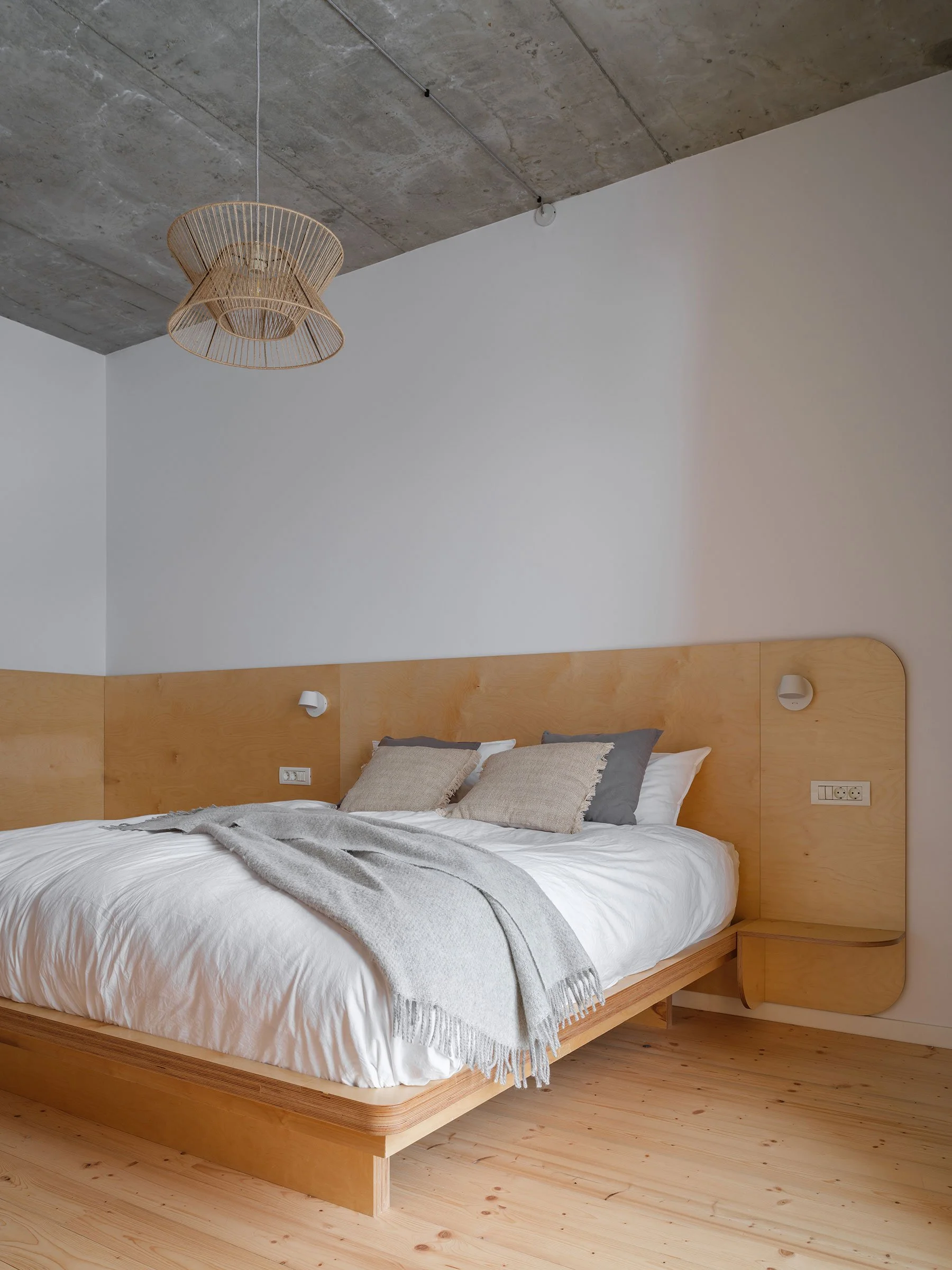 0503_Craftr_Design-Interior_IKI-camera-podest-1.jpg