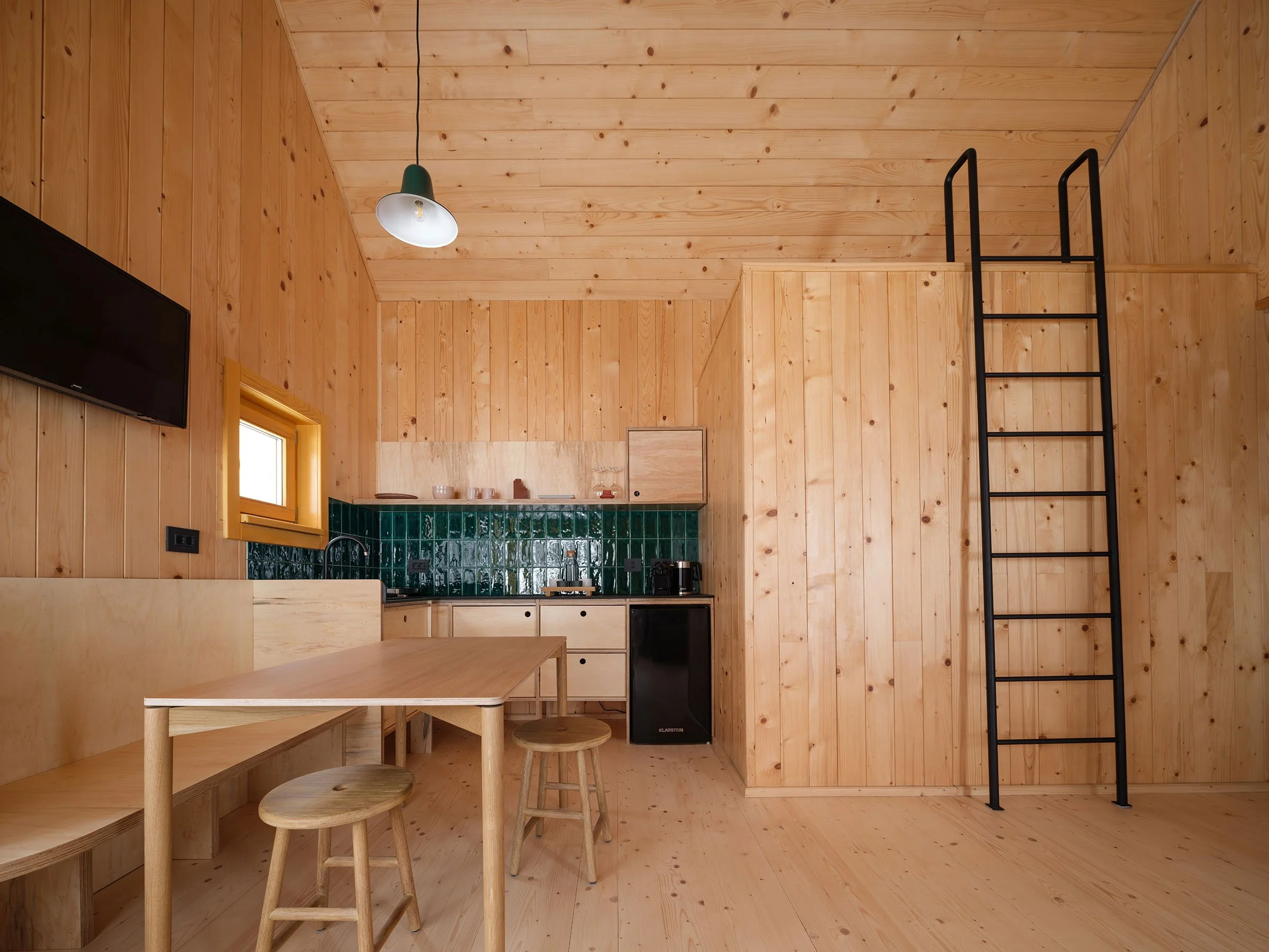 0702_Craftr_Design-Interior_IKI-camera-duplex-2.jpg