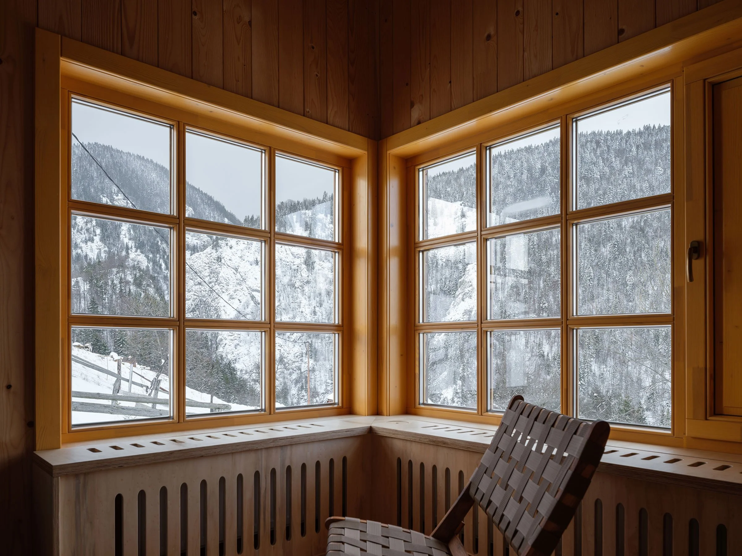 0407_Craftr_Design-Interior_IKI-camera-duplex-1.jpg