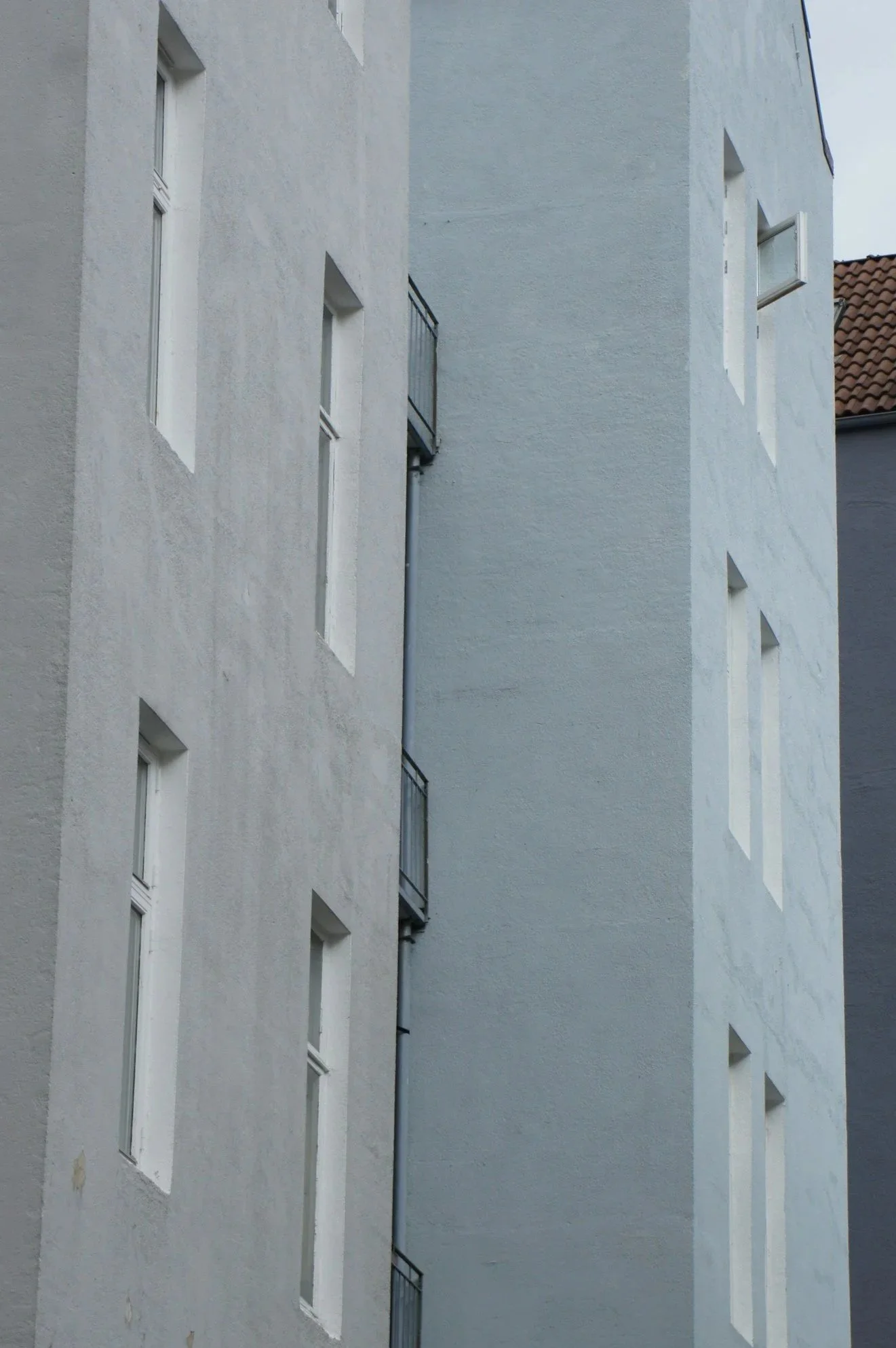 Taloyhtiön remontin ammattilainen työssään Tampereella.