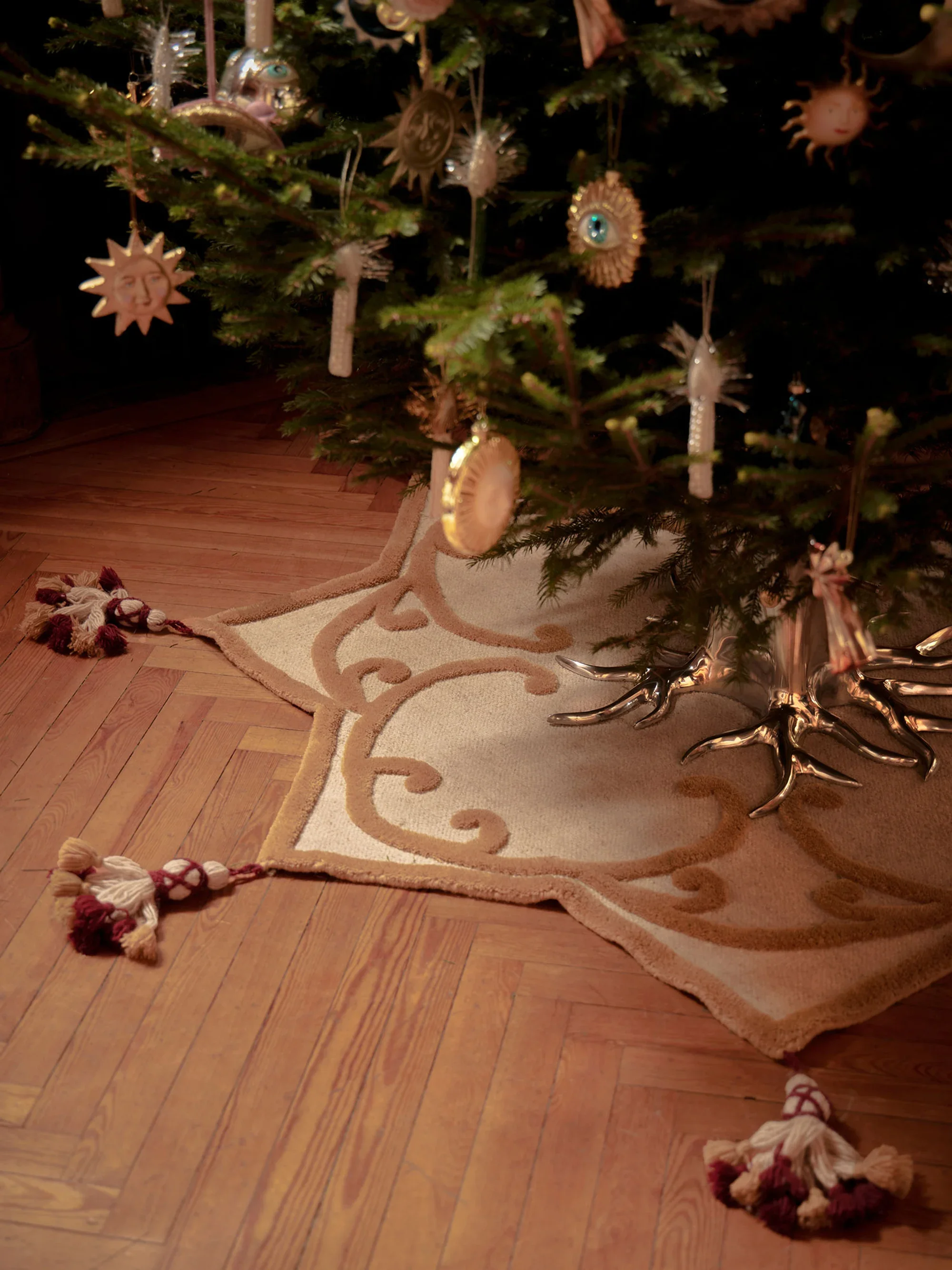 Scandinavian Christmas Styling: Warm, Elegant, And Inviting