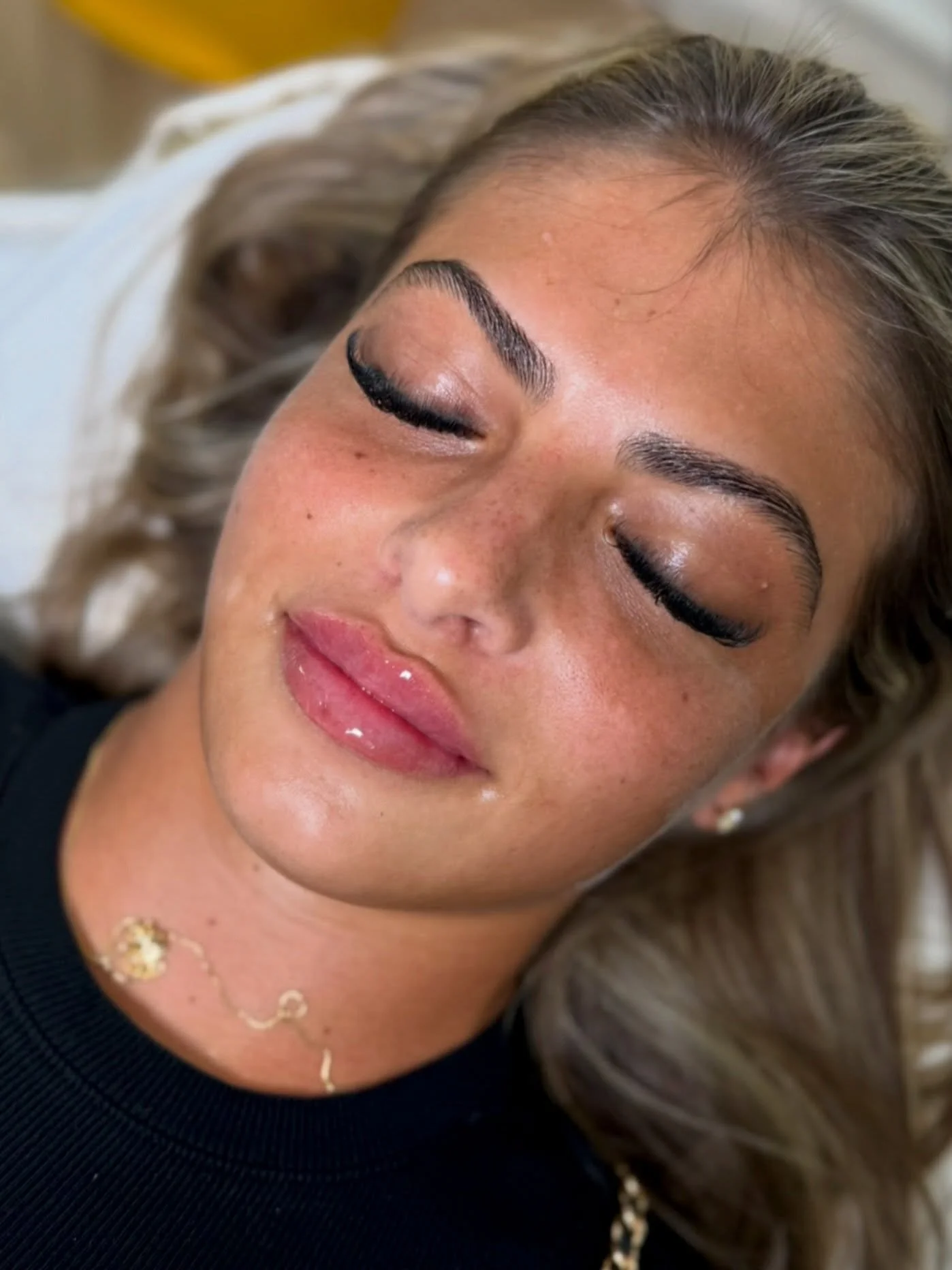 Soft, angelic, and just the prettiest enhancement ☁️

We kept these super natural, just adding a little volume and refining the shape so everything looks balanced and effortless!

That cupid&rsquo;s bow&hellip; UNREAL 🤍