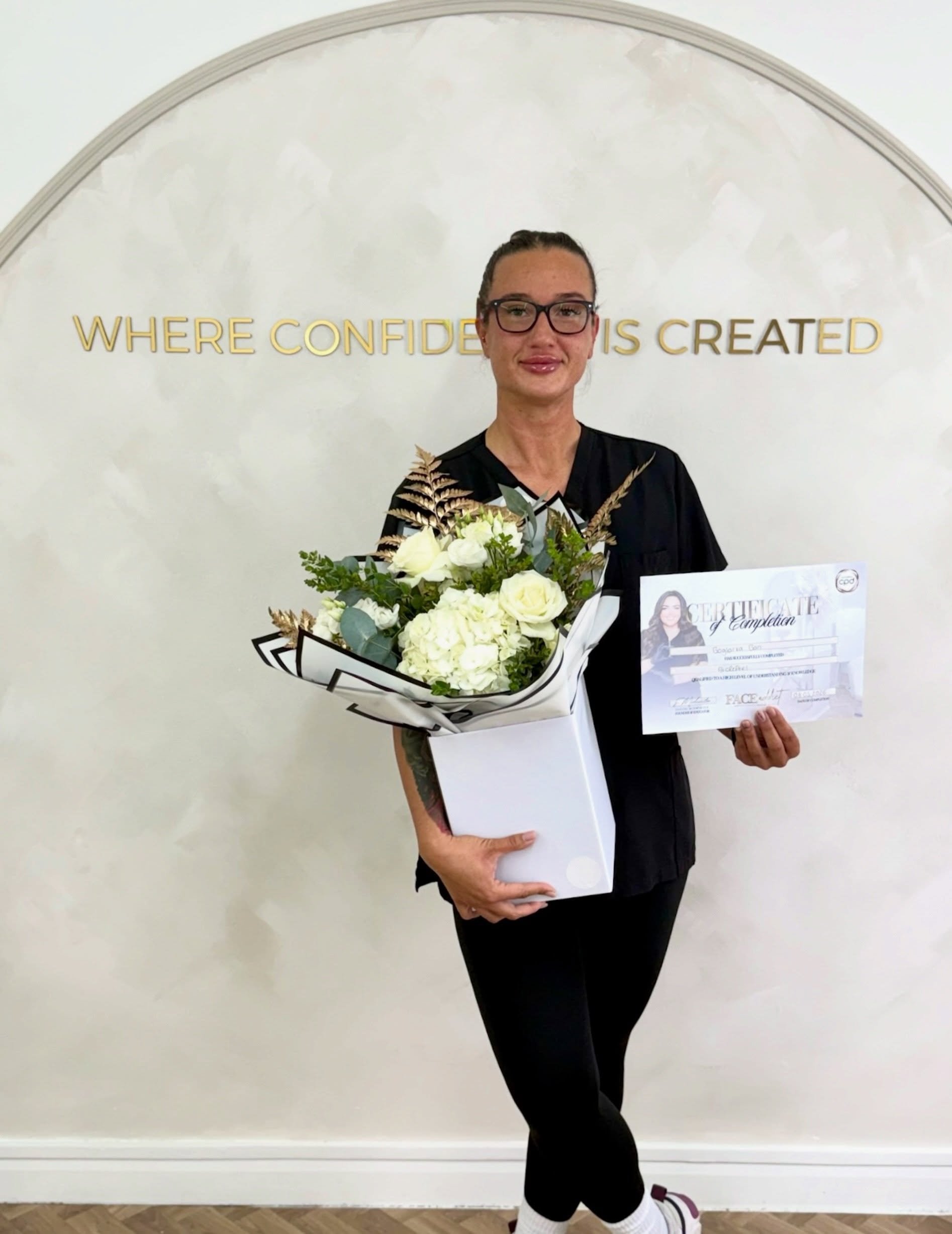 So proud of you Bogi 🤍

Congratulations on passing your BioRePeel training with Face Addict Aesthetics ☁️

It&rsquo;s been amazing watching your confidence grow throughout the course and seeing you learn such an in demand, results driven treatment!
