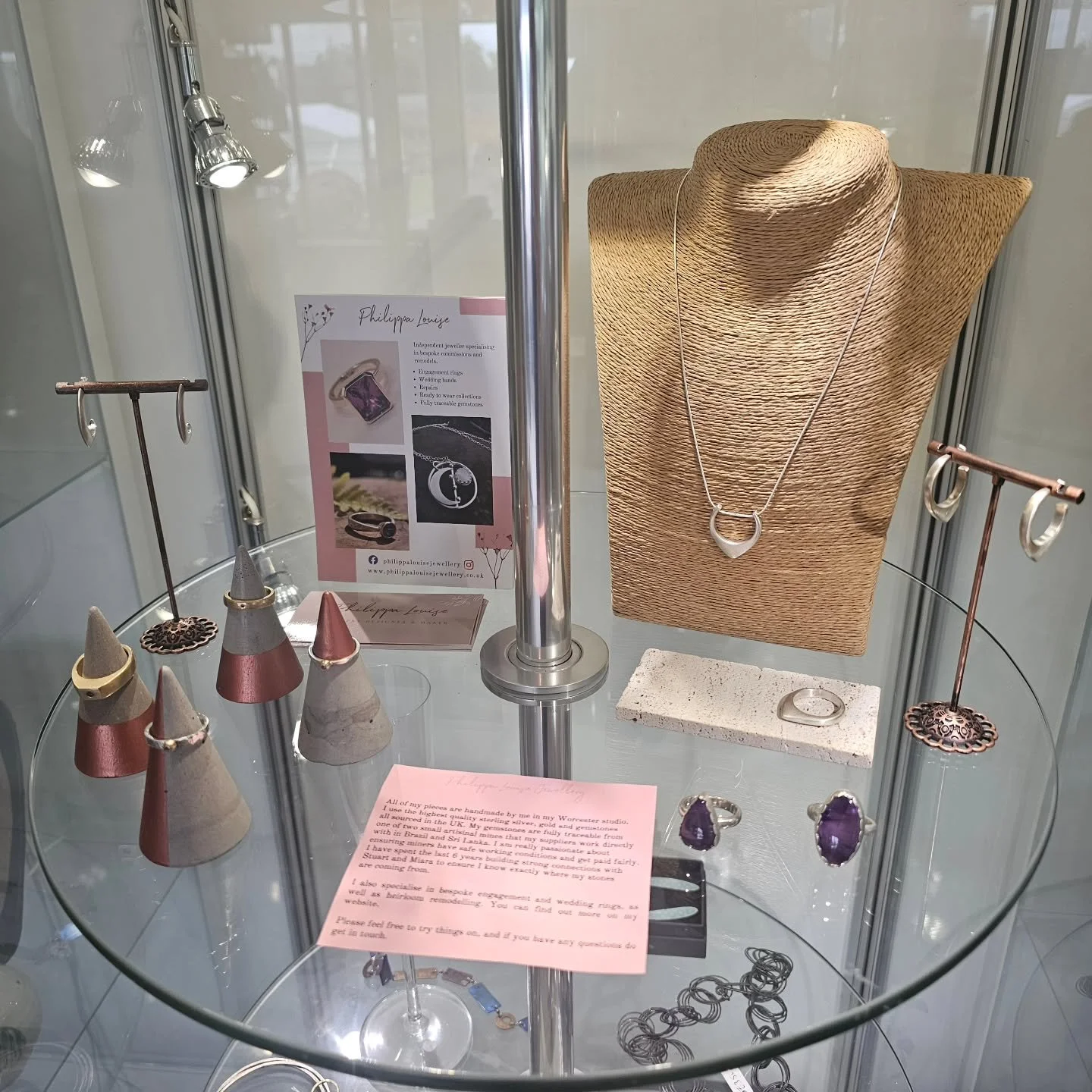 You can now find me at @croomegalleryandpottery! ✨️✨️

Located in the grounds of National Trust @ntcroome inside their stunning walled garden! Excited to be showcasing my jewellery alongside so many other incredible artists!! 

#worcesterjeweller #ph