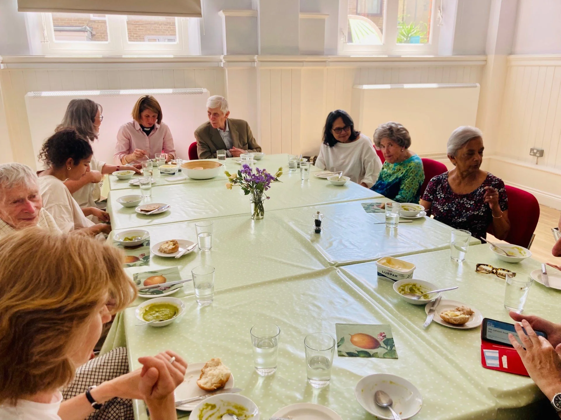 wandsworth common lunch.jpg