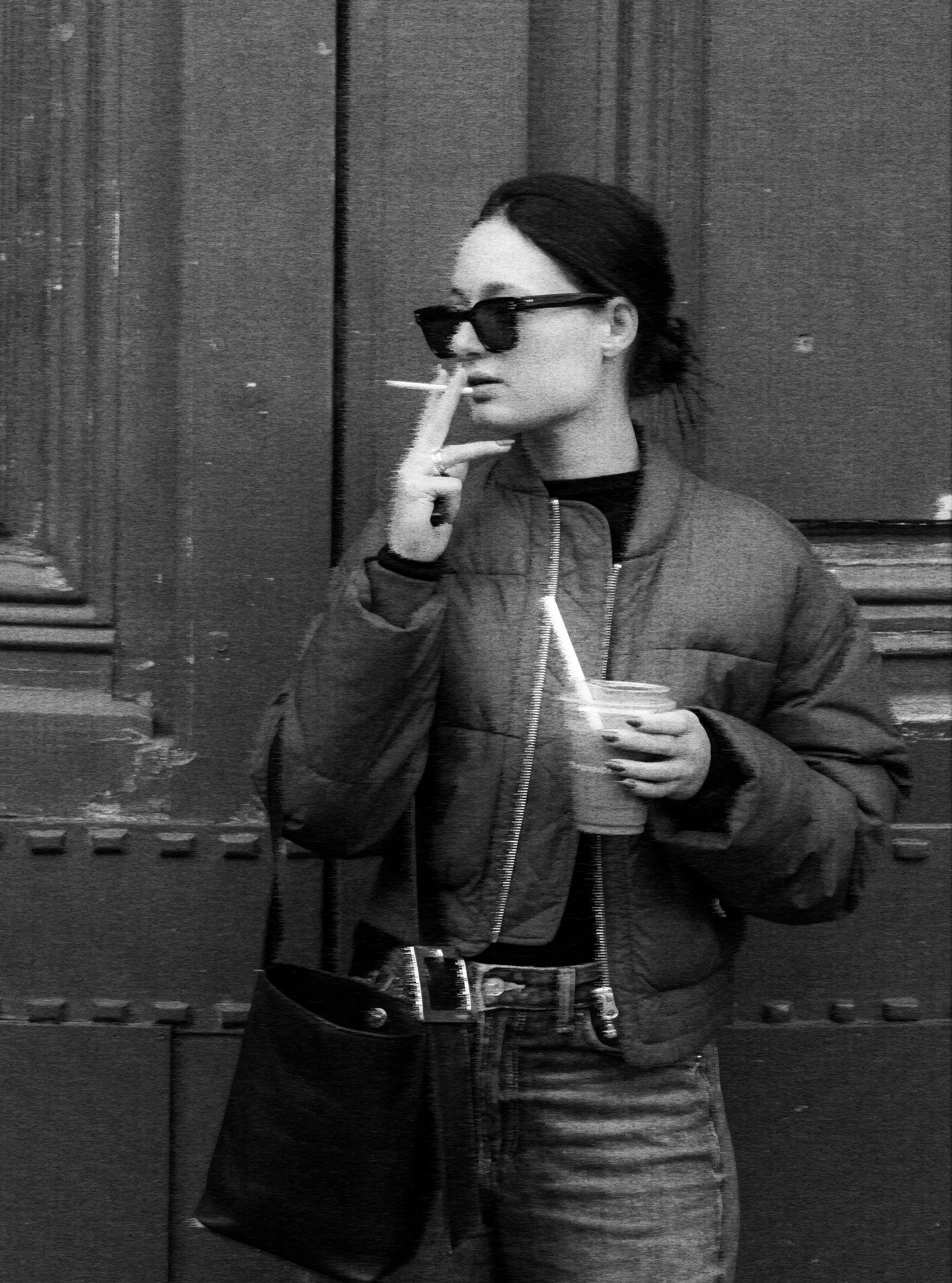 Model: @laurinestb 
#streetphotography_bw 
#streetphotographyinternational 
#streetphotos 
#streetshot 
#streetmobs