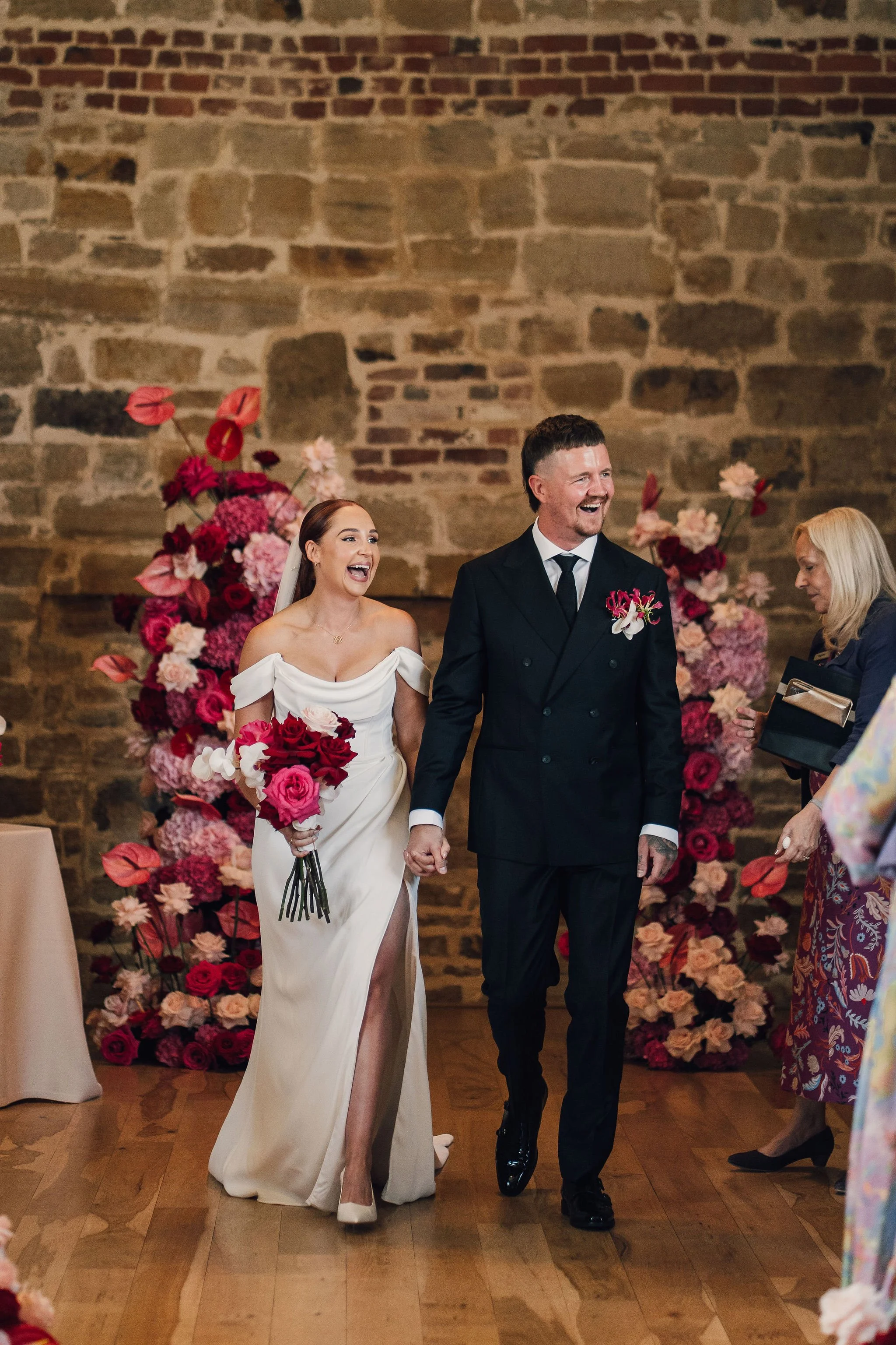 Amy & Tye - Hendall Manor Barn