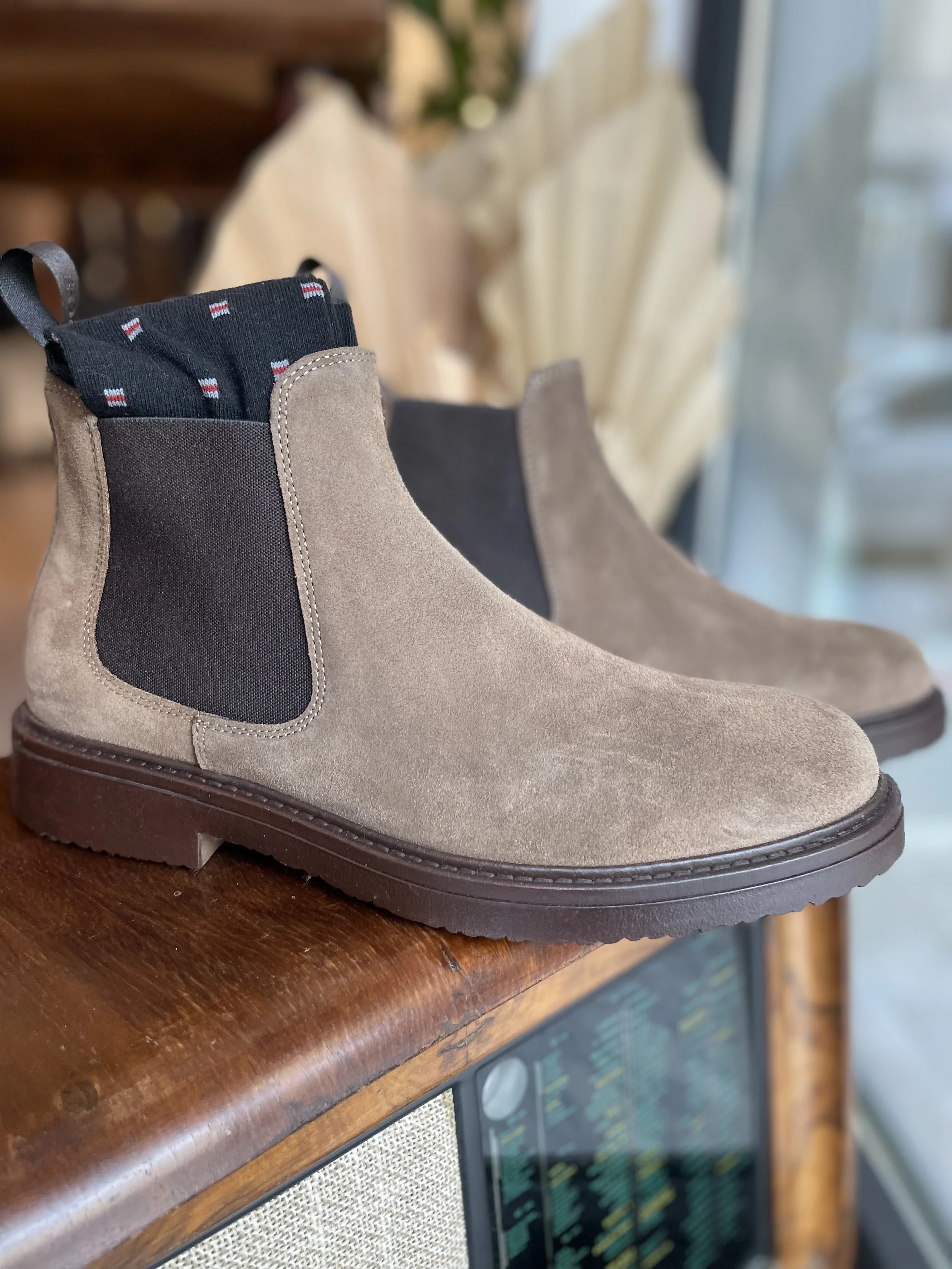 Stivaletto scamosciato