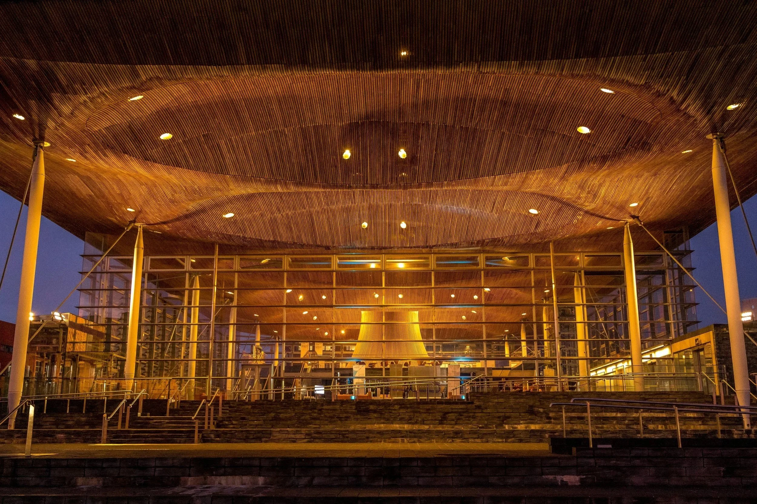 When election coverage becomes a horse race: polls, projections and the Senedd campaign