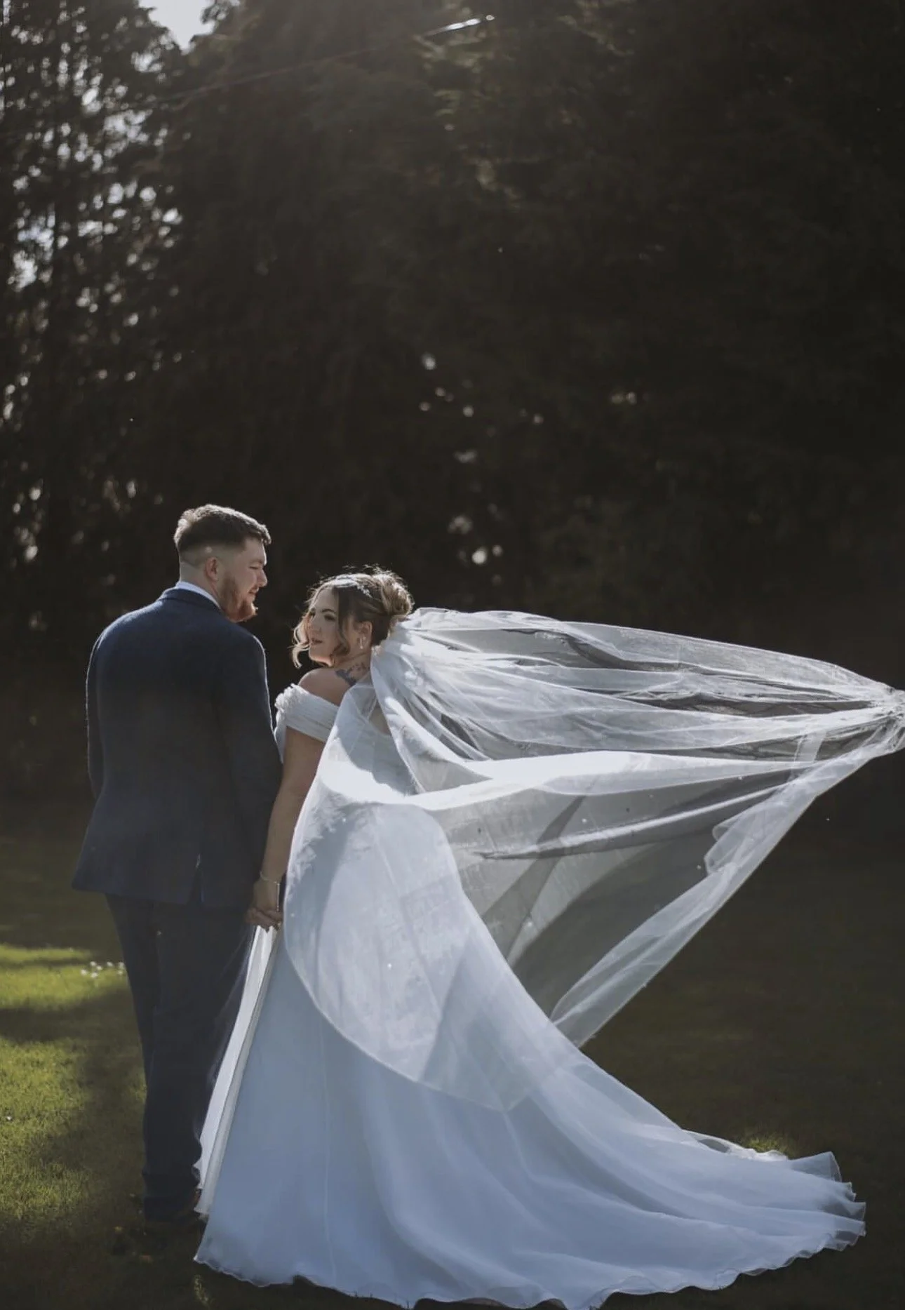 Bridal makeup, soft glam bridal makeup, bridal makeup uk, bridal makeup natural, natural bridal makeup, luxury bridal makeup, makeup artist for brides, makeup artist, bridal makeup artist, bridal makeup artist in the UK, bridal makeup artist UK, brid