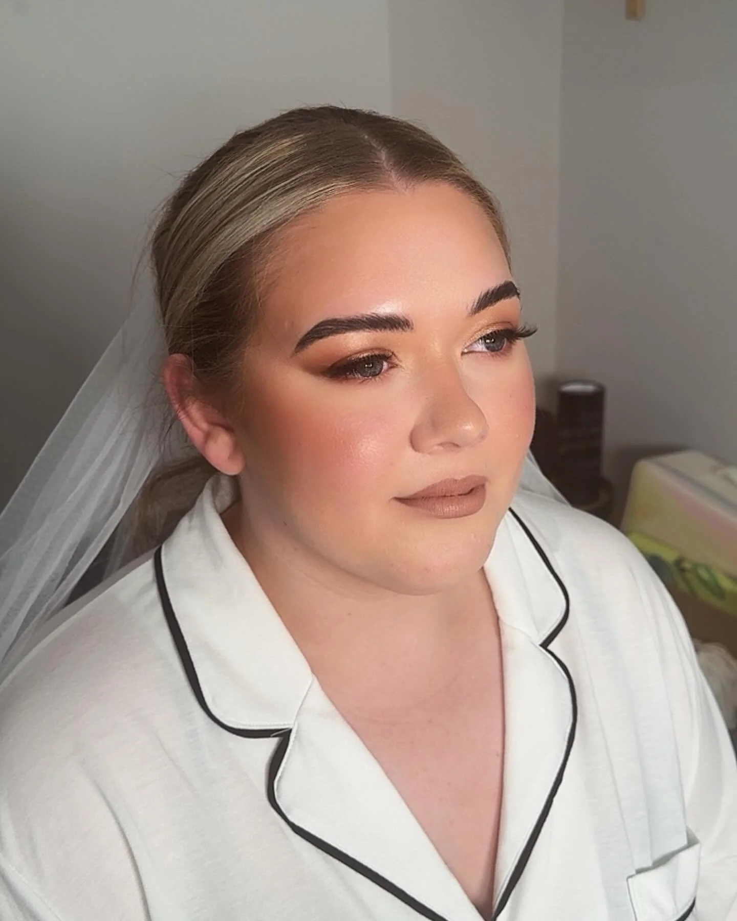 Bridal makeup, soft glam bridal makeup, bridal makeup uk, bridal makeup natural, natural bridal makeup, luxury bridal makeup, makeup artist for brides, makeup artist, bridal makeup artist, bridal makeup artist in the UK, bridal makeup artist UK, brid