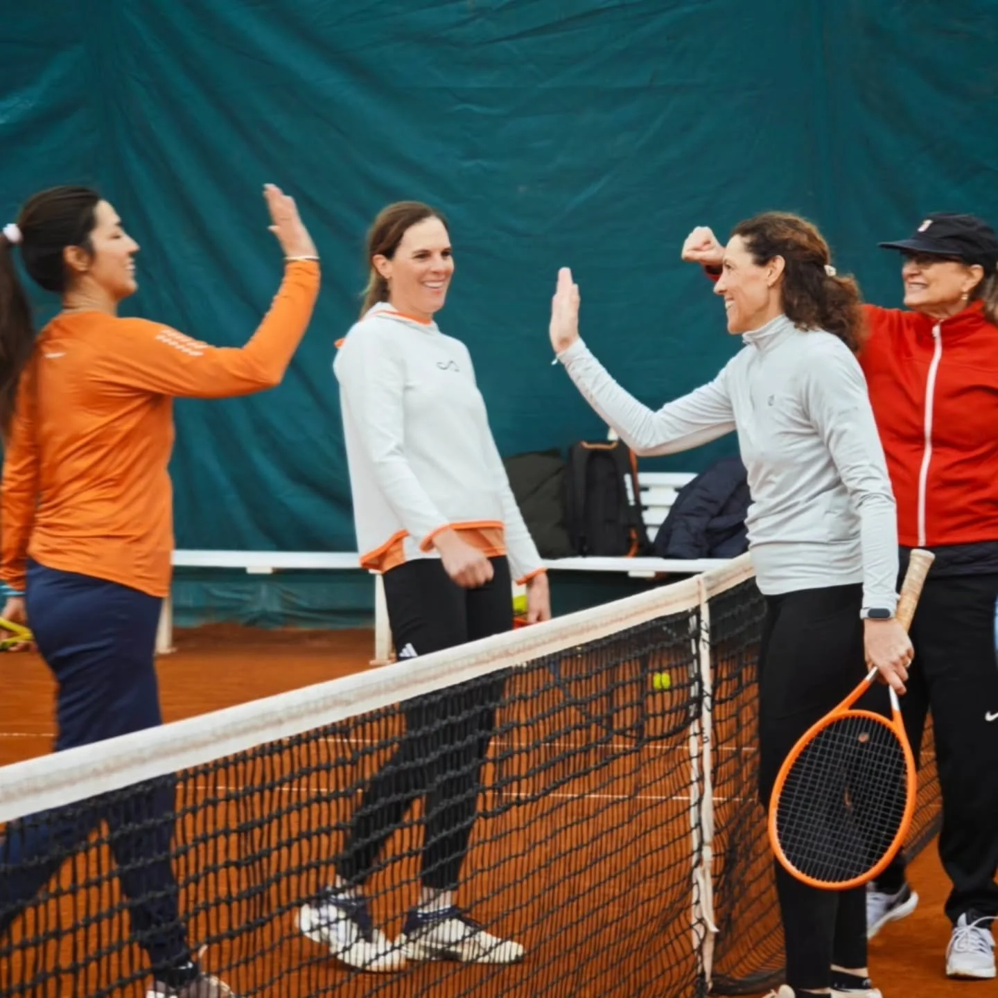 Mode pr&eacute;paration activ&eacute; 💪🎾
Les &eacute;quipes adultes se pr&eacute;parent pour les interclubs !