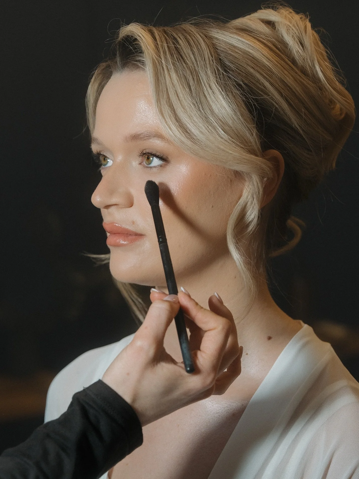 The most beautiful bridal makeup images from @weddings.bypaige 

Such an amazing team of talented vendors coming together to create ART. It&rsquo;s an honour to work with you ladies 🤍 

For my brides I hope this allows you to see just how beautiful 