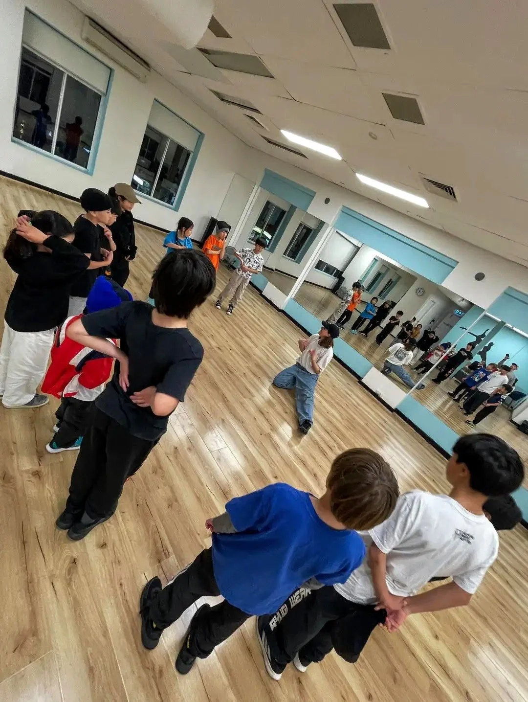 Kids Breaking workshop at BreakJuku - fee donated to UNICEF