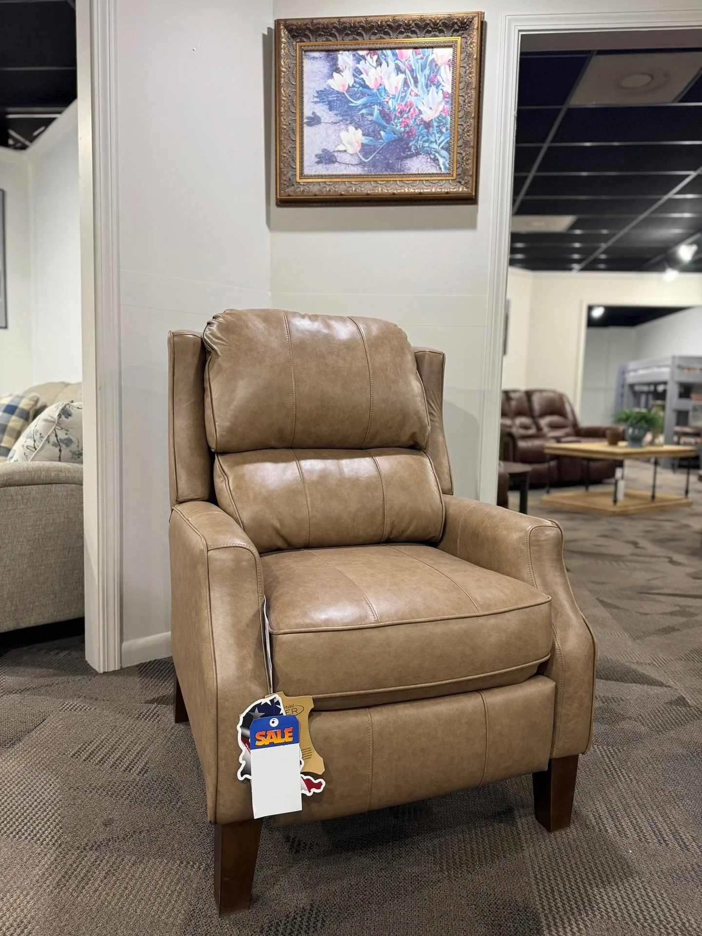 Looking for a new recliner? We&rsquo;ve got you covered! From cozy classics to sleek, modern styles, Chandler Furniture has a wide selection of recliners to fit your comfort and your home. Come try them out in person and find the perfect spot to rela