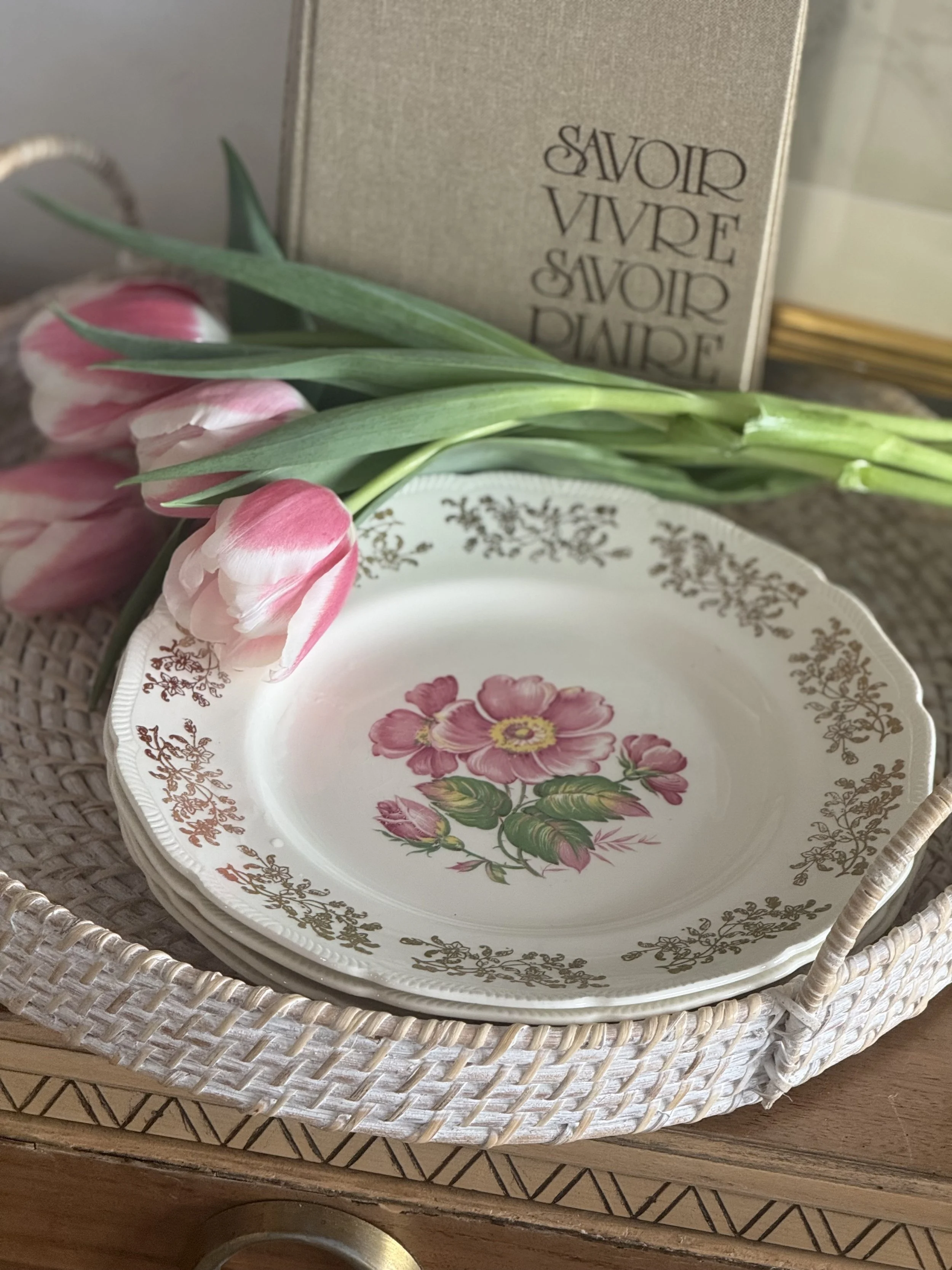 Vintage Royal Abbey Staffordshire Floral Dinner Plates – Set of 4