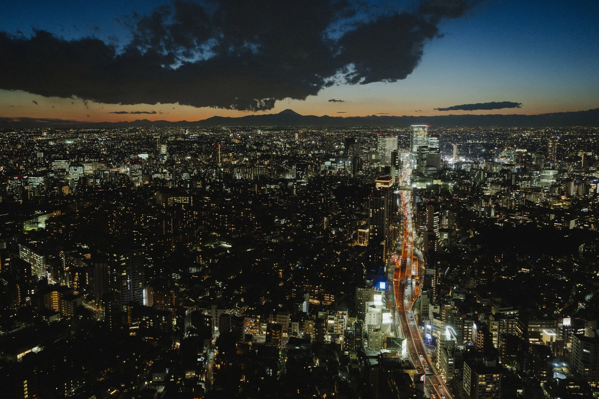 TOKYO_25_AC_WEB-8.jpg