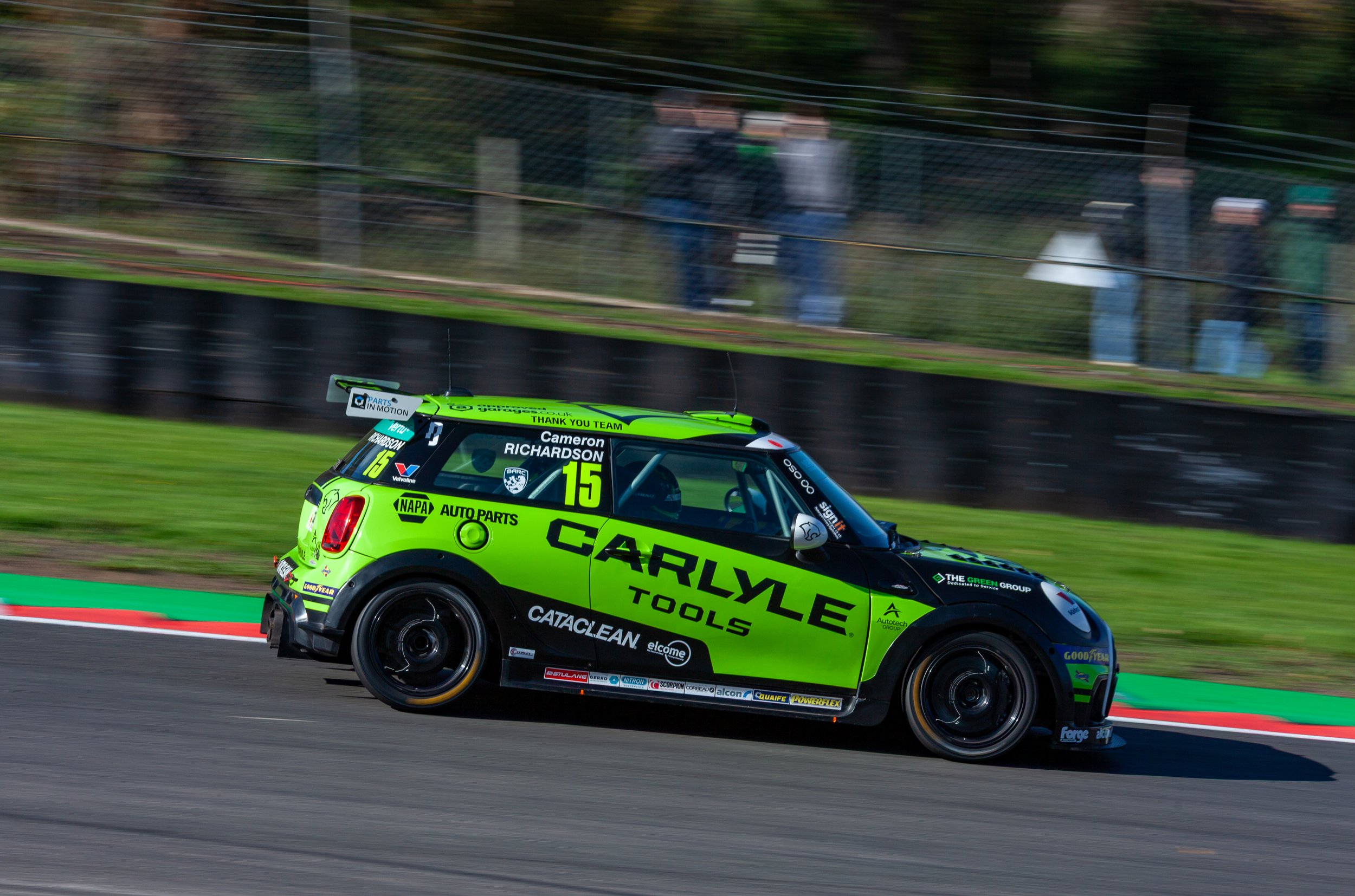 Mini Cameron Richardson-1.jpg