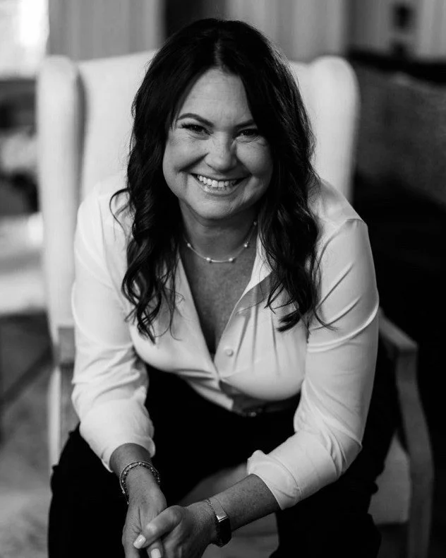 Meet The Owner, Jessica

As a New Jersey native, Jessica grew up knowing the magic of a perfectly hand-tossed New York pizza. When she moved to Nashville, she brought that love of tradition with her &mdash; determined to serve the same authentic flav