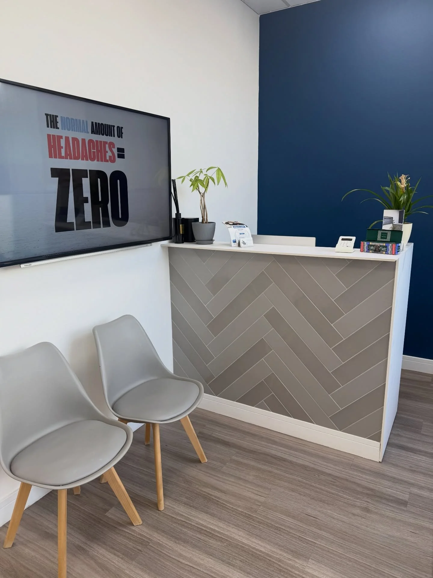 Welcome to Gryffe Chiropractic 🤍

A relaxed, professional space in the heart of Kilmacolm, focused on helping people move better and feel more comfortable in their bodies.

We provide evidence-based chiropractic care, taking the time to assess how y